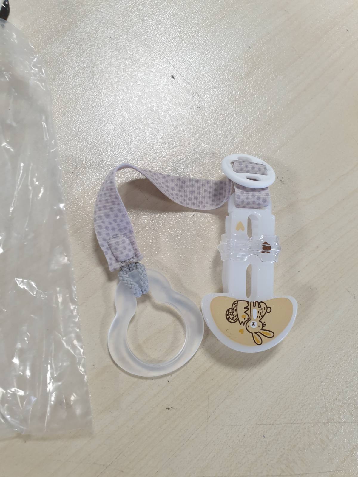 290341 - MAM Clip it! & Cover, Zinxhir biberoni 0+ Muaj, Neutral