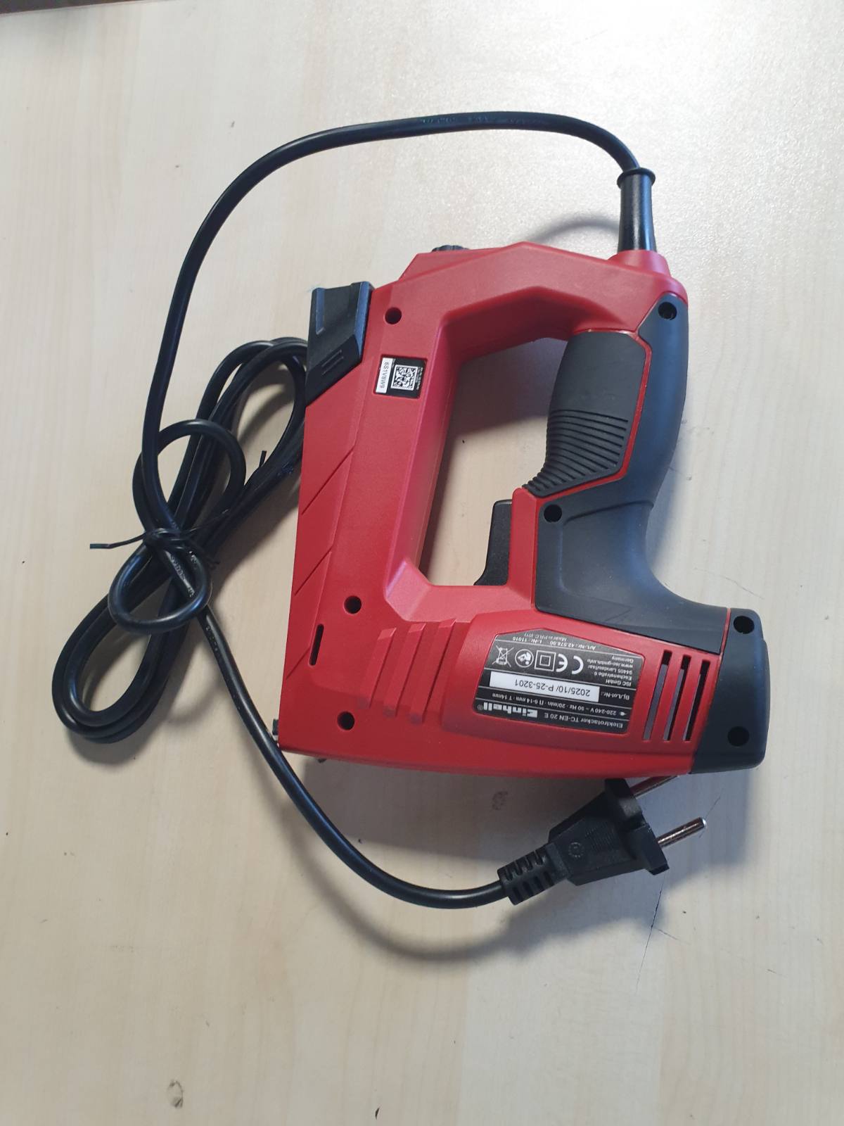 292958 - EINHELL TC-EN 20 E: Kapëse elektrike, Dimensionet: gjatësia 6-14 mm, gjerësia 11.4 mm, Furnizuar me 1000 kapëse dhe 500 gozhda