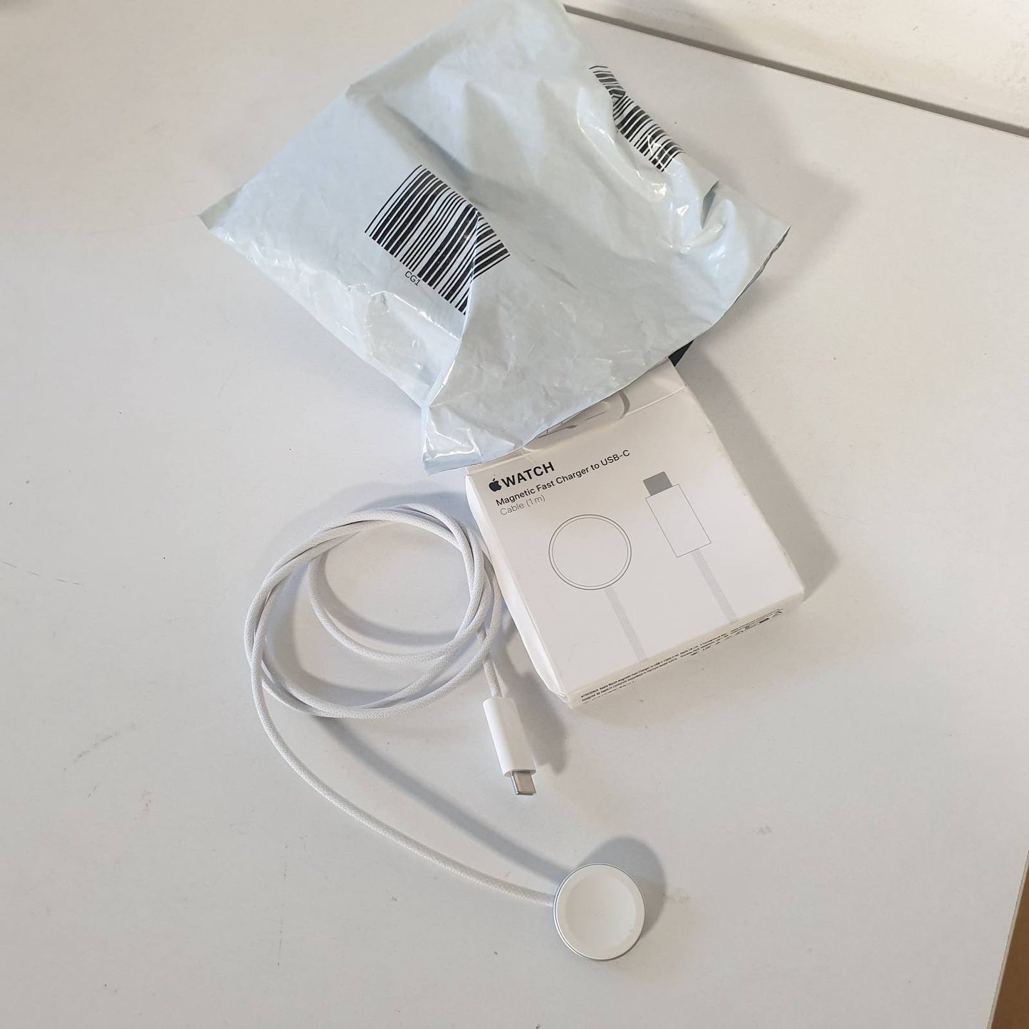 293217 - APPLE Kabllo Magnetike e Karikimit të Shpejtë në USB-C për Apple Watch (1 m)