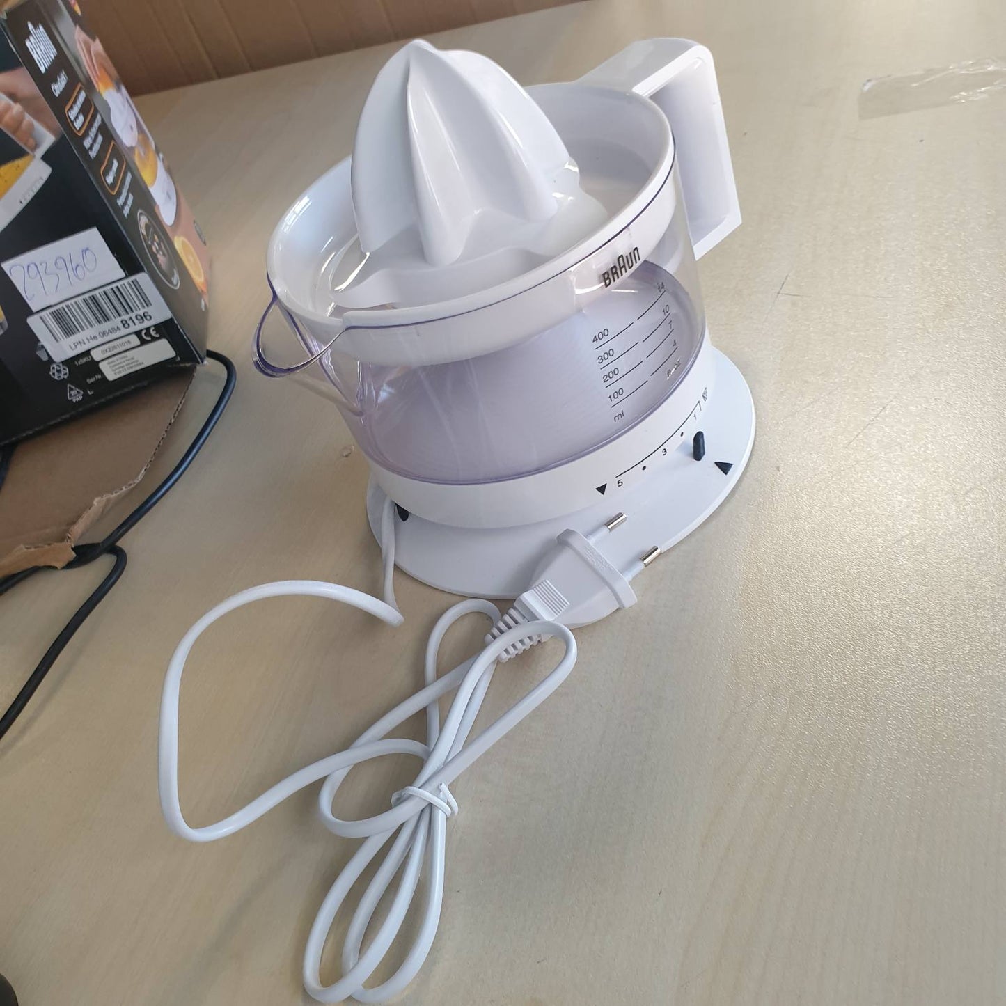 293960 - BRAUN Shtrydhëse Elektrike Agrumesh CJ3000WH, Tas 350 ml, 20 W, i Bardhë