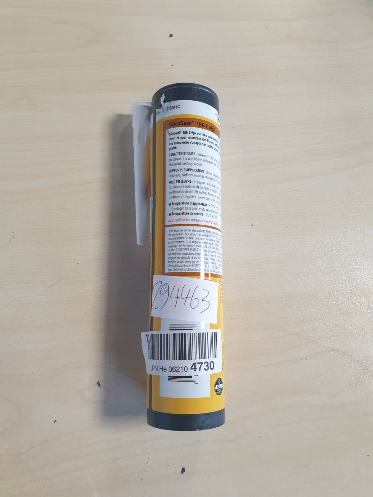 294463 - SIKA Izolues Granular SikaSeal-186 Suva e Bardhë, Lidhje Lidhëse dhe Çarje, Fasada të Jashtme, Rezistent ndaj UV, 300 ml