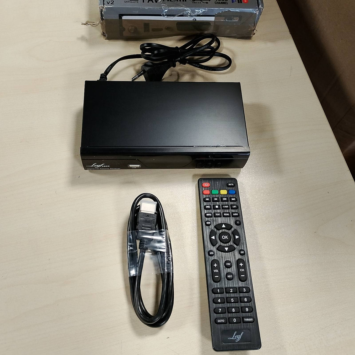 296015 - LEYF Marrës Dixhital 2809 Satelitor, HDTV, DVB-S/S2, HDMI, SCART, 2X USB 2.0, Full HD 1080p, I paraprogramuar për Astra Hotbird Türksat