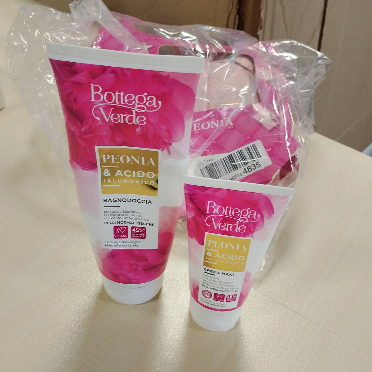 298498 - BOTTEGA VERDE Set Dhurate, Xhel Dushi 200 ml dhe Krem Duarsh 75 ml, Vegan, Aromë Lulesh