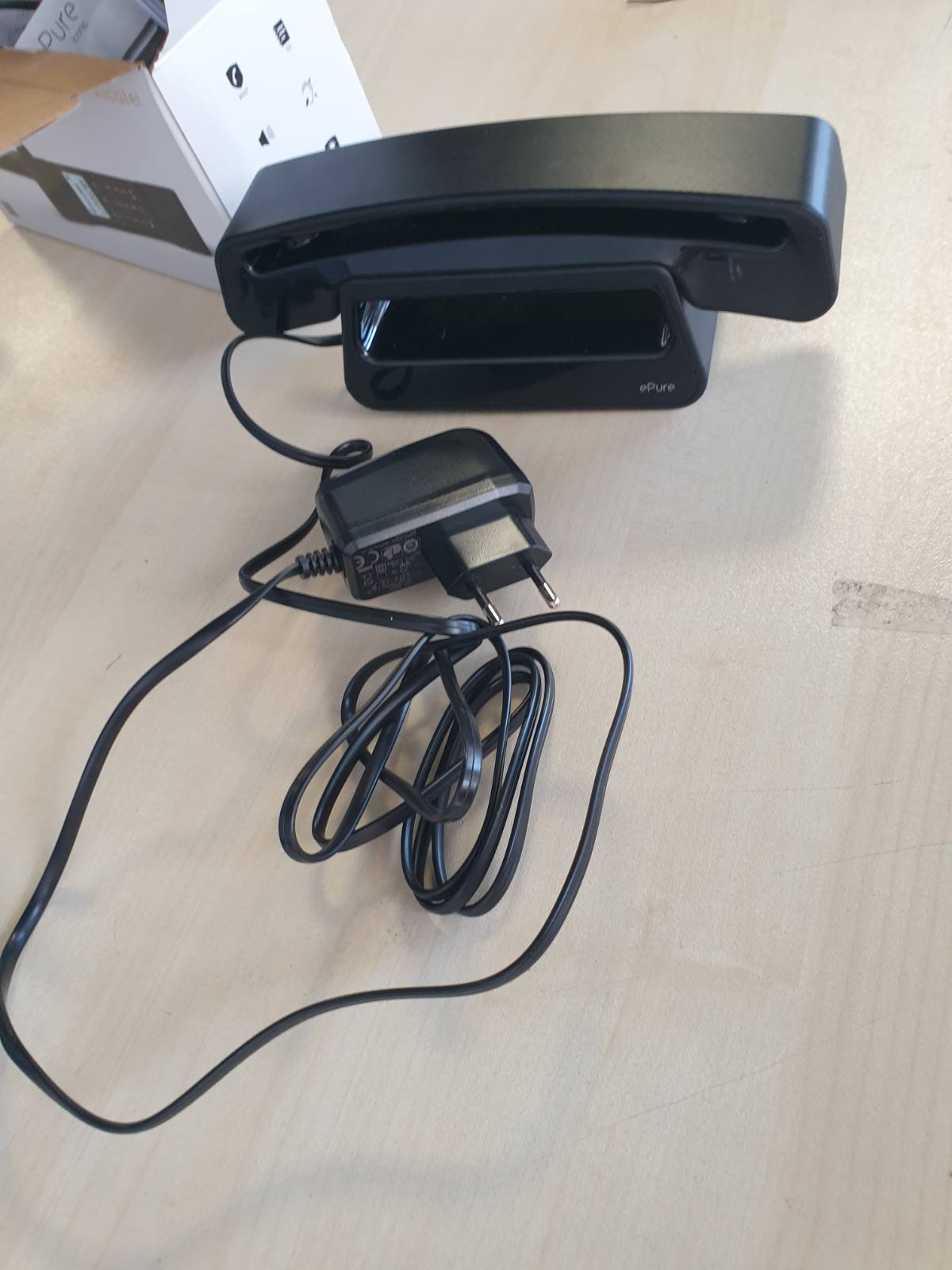 299438 - ALCATEL Epure Iconic Telefon shtëpiak pa tel DECT, dizajn klasik, ekran grafik i madh, pa duar, funksion bllokimi thirrjesh, i zi
