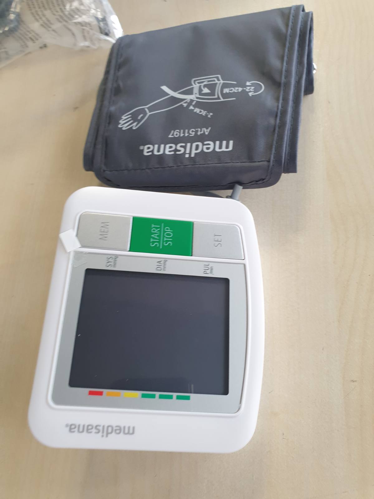 300631 - MEDISANA Aparat monitorues i tensionit të gjakut për krahun e sipërm BU 510, monitorues i tensionit të gjakut dhe pulsit