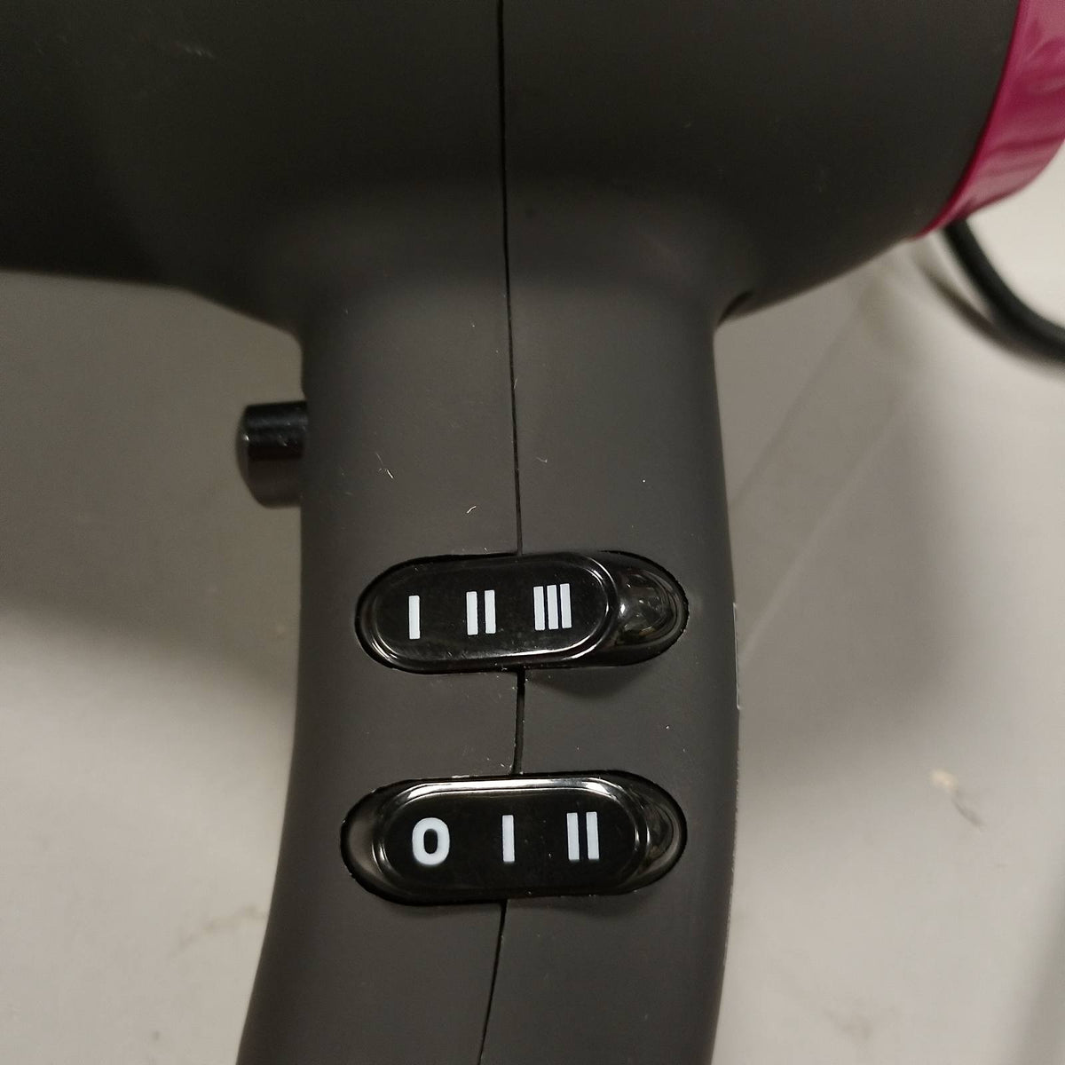 302332 - REVLON Tharëse flokësh RVDR5823, 2000W
