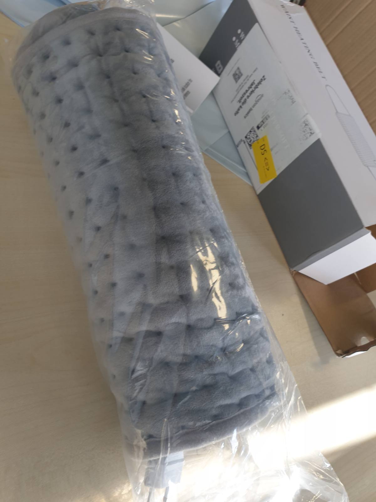 303067 - JASTËK ELEKTRIK NGROHËS 30x126cm, 9 nivele nxehtësie, 4 cilësime kohëmatësi, material i butë, ngrohje e shpejtë