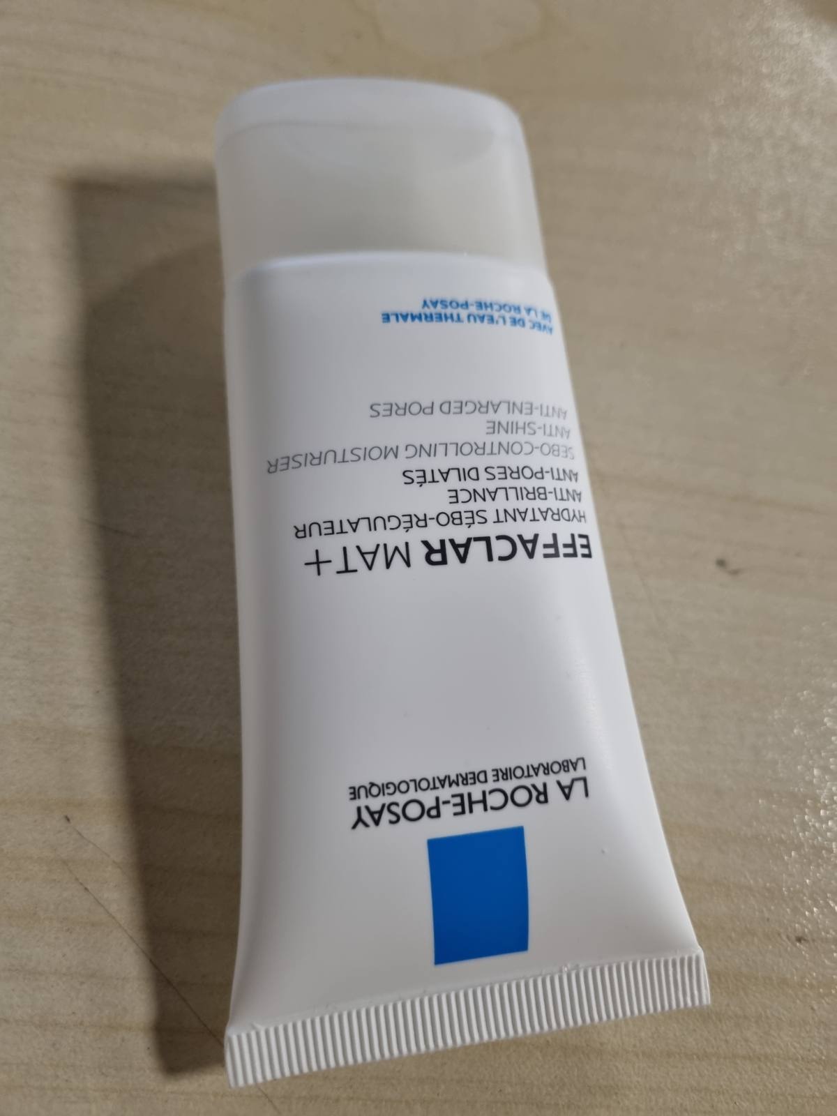 306468 - LA ROCHE-POSAY Krem hidratues matues Effaclar Mat për lëkurë të yndyrshme, 40 ml, me LHA dhe ujë termal burimi