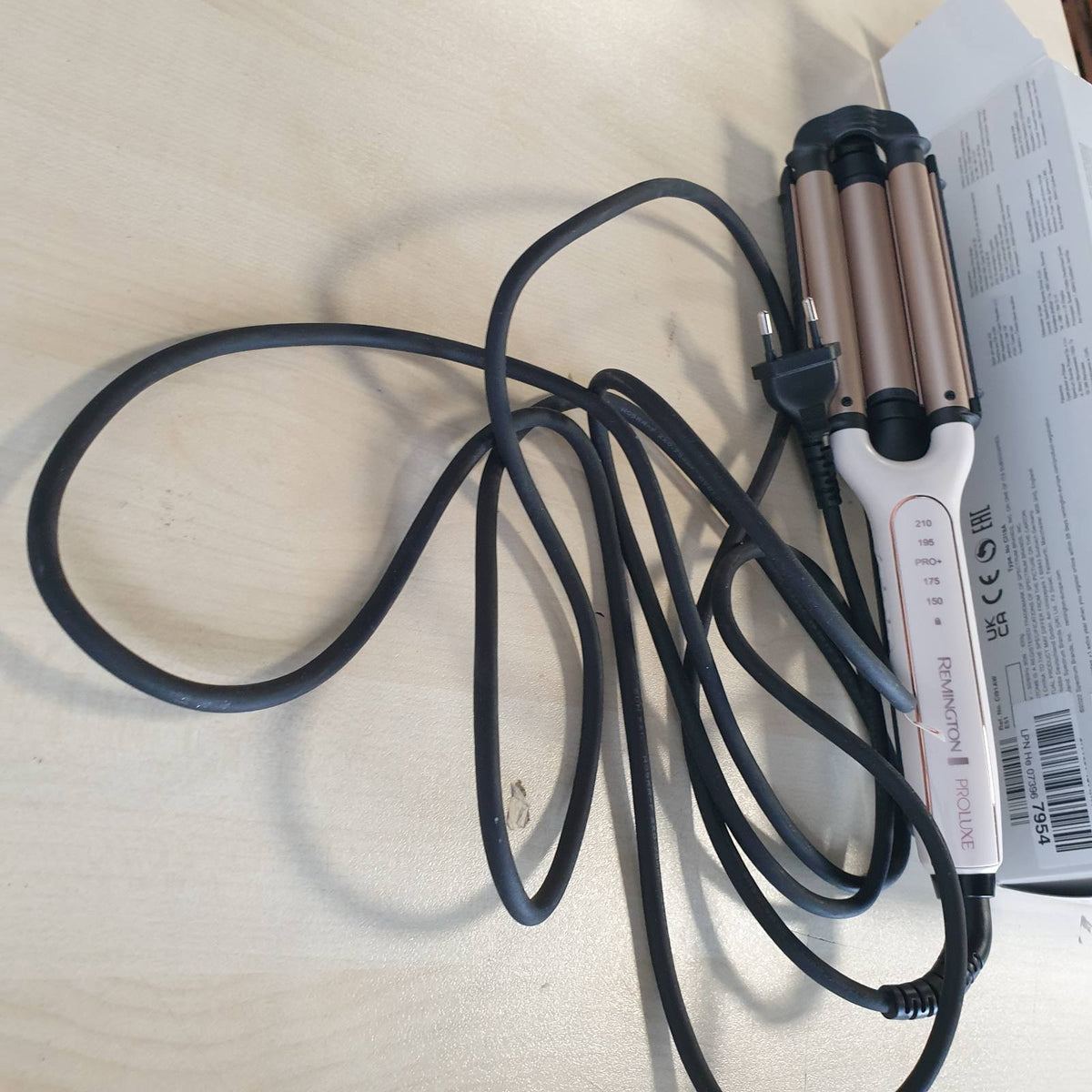 307367 - REMINGTON Hekur Krimping CI91AW, 4-në-1, Ekran Dixhital, Cilësim Temperature deri në 210°C