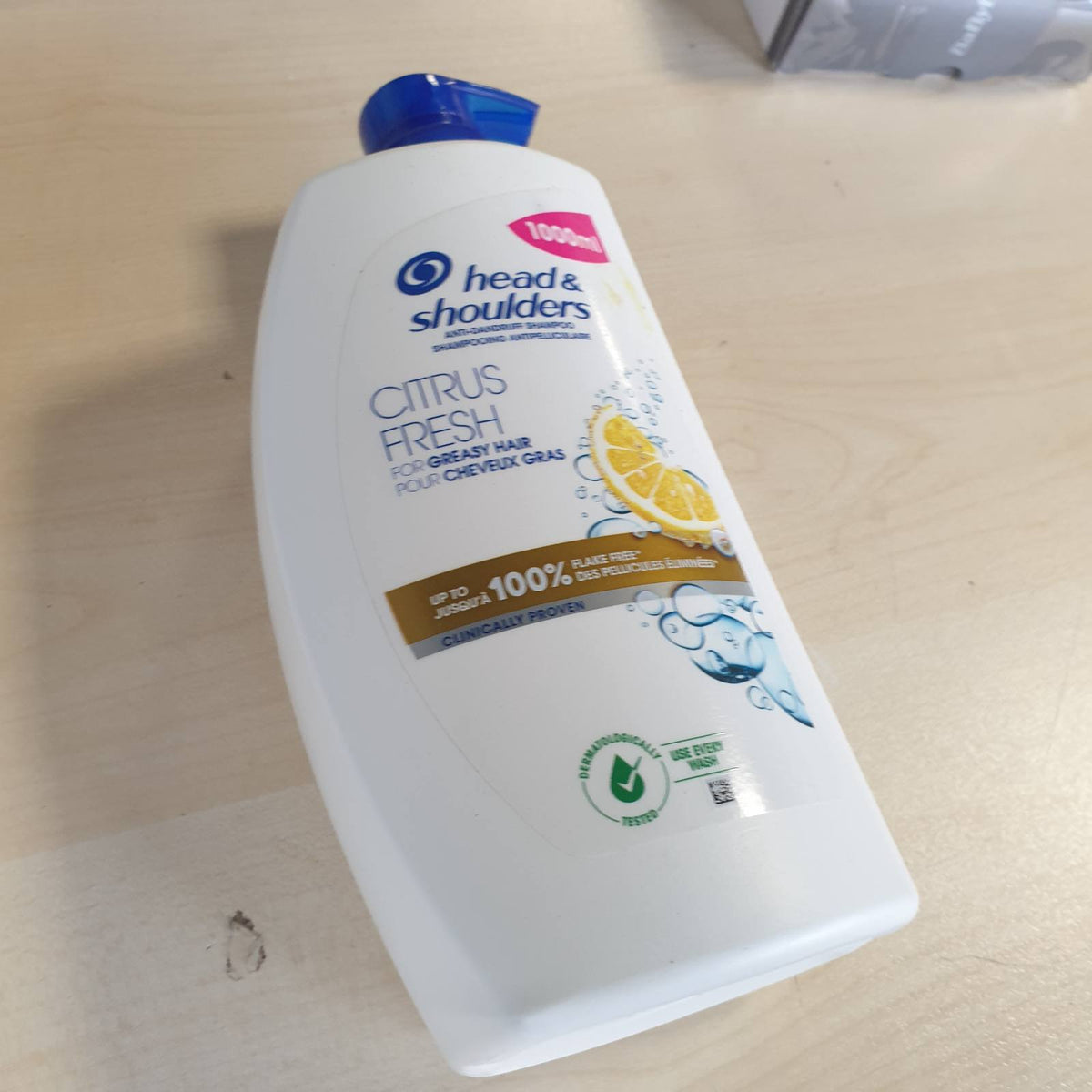 307851 - HEAD & SHOULDERS Shampo Citrus Fresh për Flokë të Yndyrshëm 1000 ml