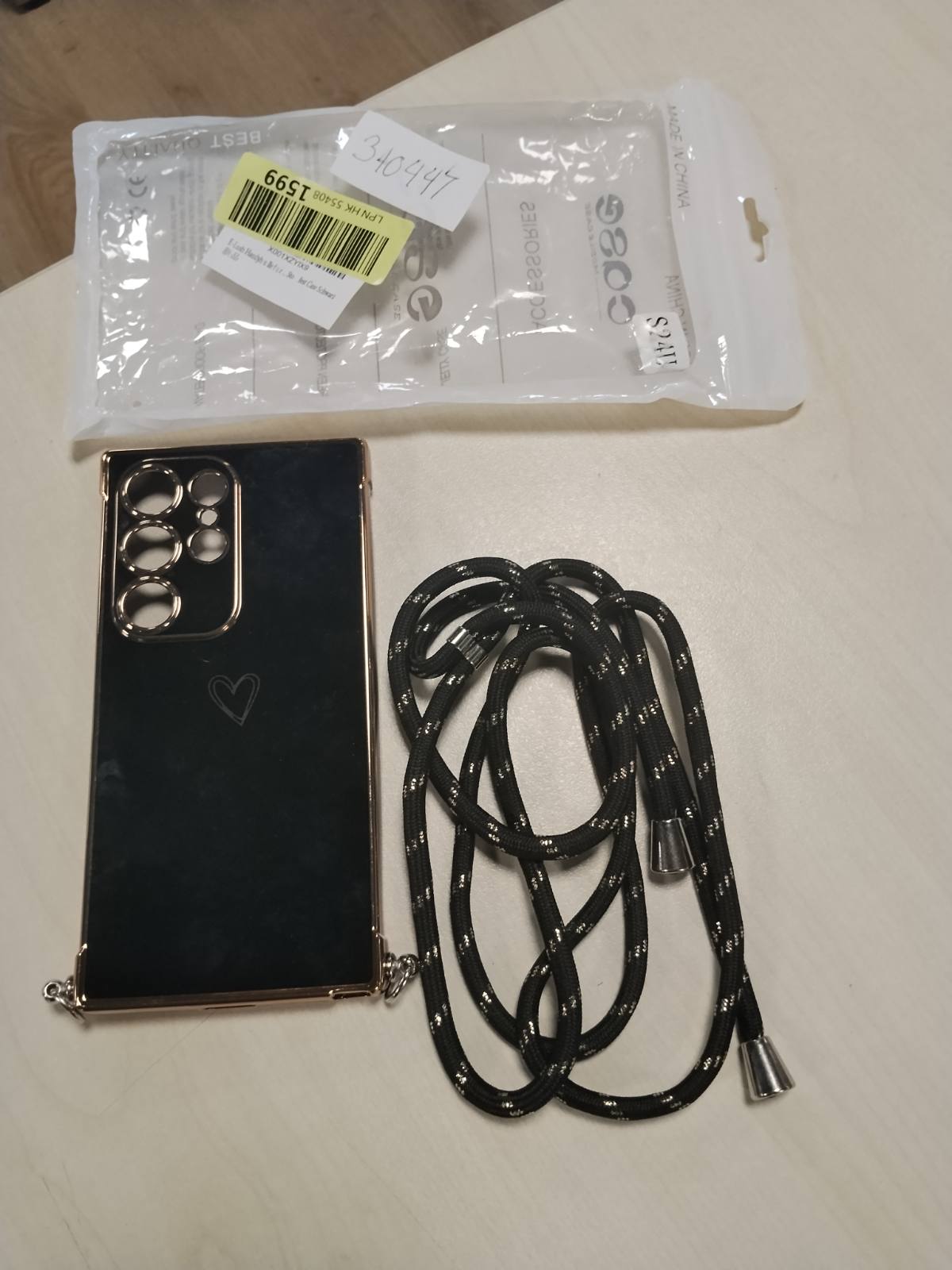 310447 - Mbulese Telefoni E-Lush Për Samsung Galaxy S24 Ultra, Dizajn Me Dashuri Në Ftyrë Zemre, Mbulese Telefoni Prej Silikoni Të Elektrolizuar Për Samsung S24 Ultra, Mbulese Mbrojtëse Me Lidhëse Për T'U Mbajtur Rreth Qafës, Mbrojtje Nga Kamera