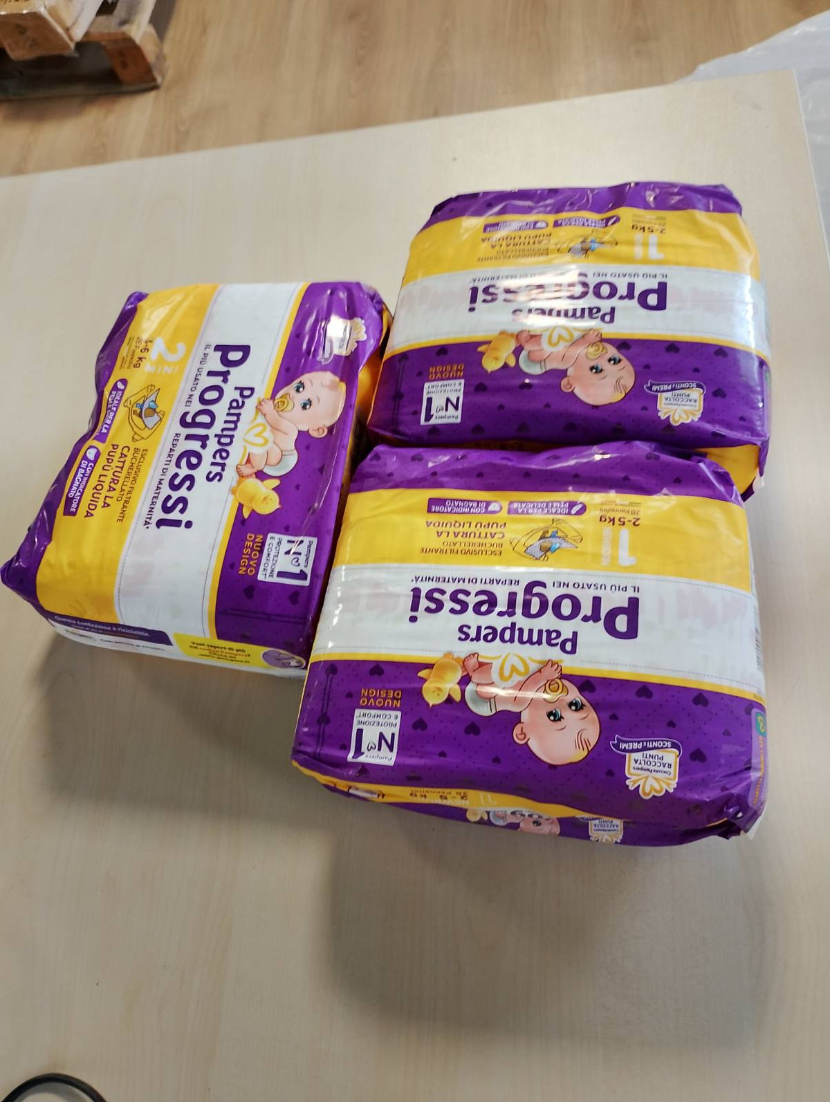 311357 - PAMPERS Progressi Madhësia 1 dhe 2, 84 Pelena për të Porsalindurit, me Tregues Lagështie