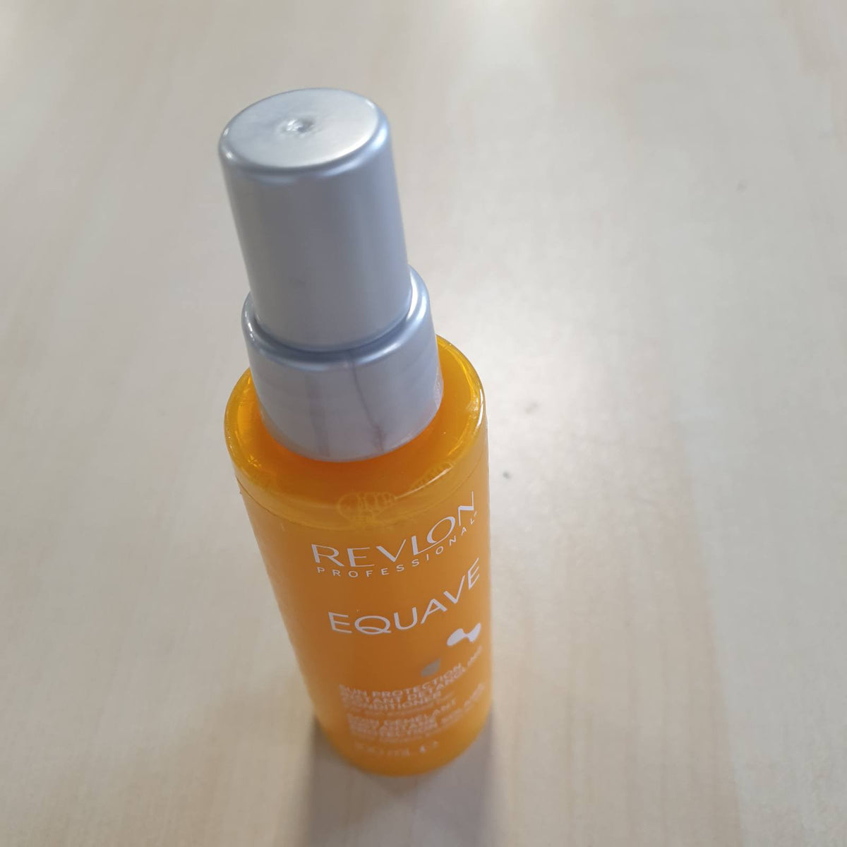 312398 - REVLON PROFESSIONAL EQUAVE Balsam Profesional Dy-Fazor për Zbërthimin e Flokëve të Ekspozuar në Diell, Mbrojtje UV për Flokët, Balsam pa Lënë, 100ml