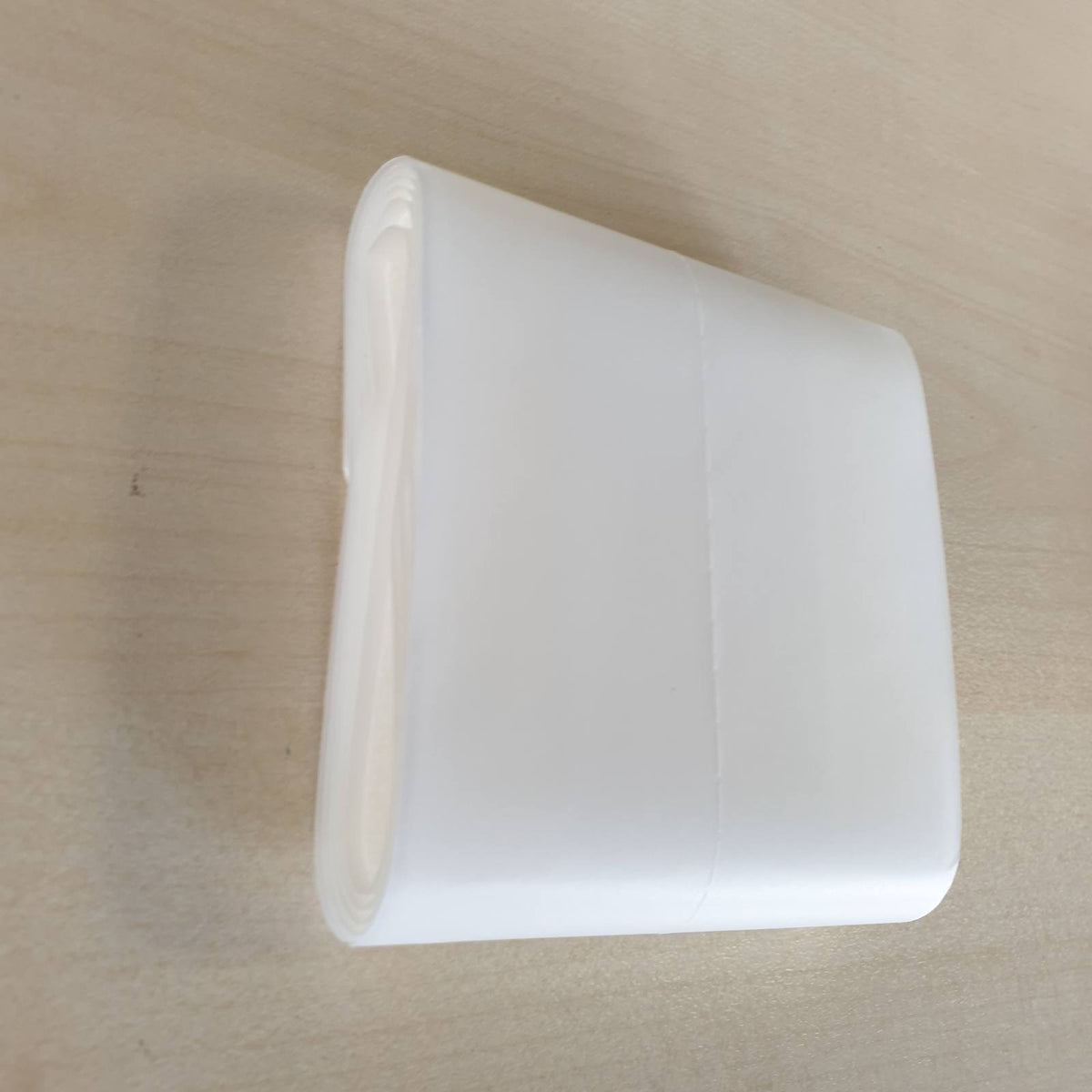 312456 - NEXCARE Fasha Universale Soft Touch, 1 m x 8 cm, 1/paketë