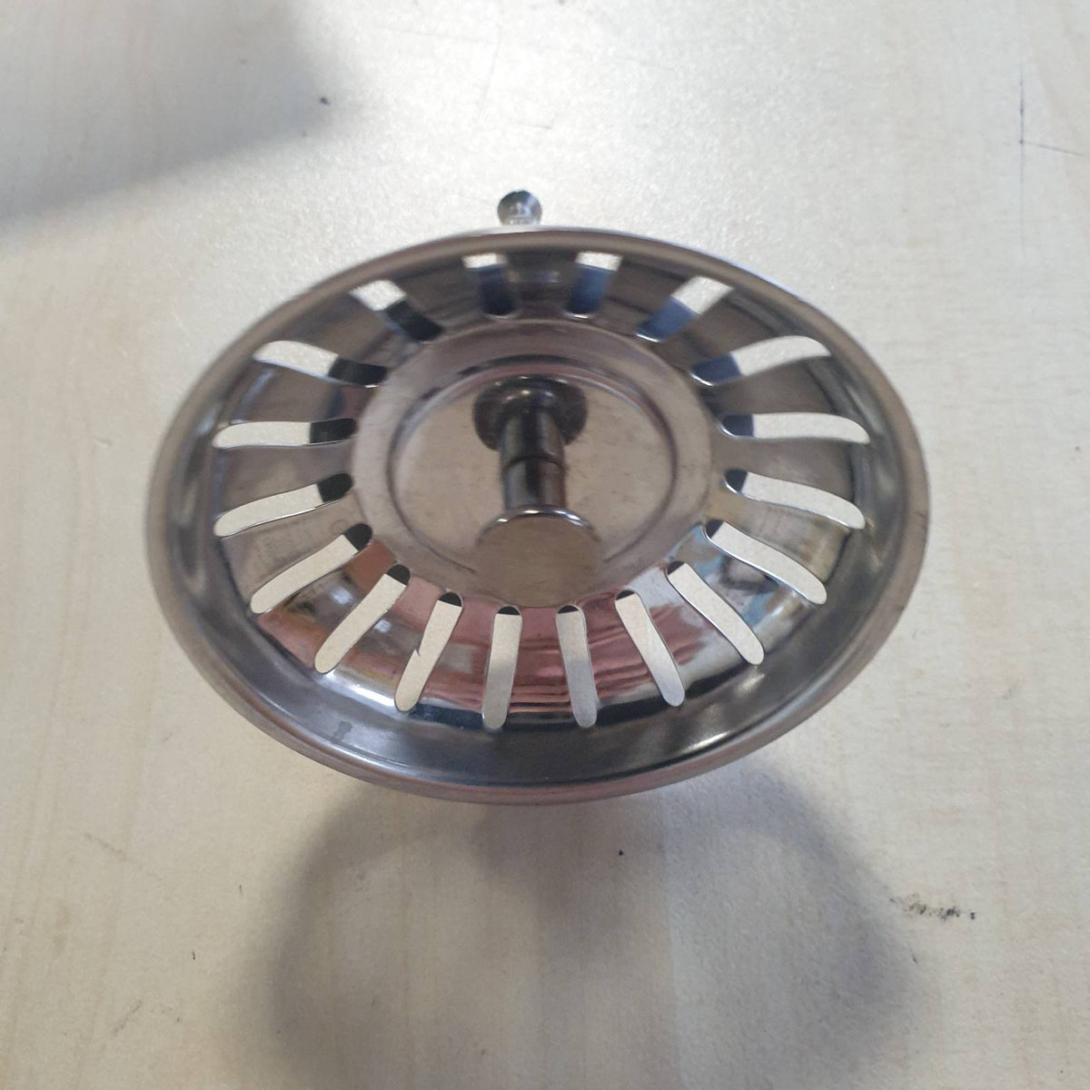 314882 - BLANCO Shportë filtri 119146 7.9 cm | 3.5" | me kunj për funksionim ekscentrik | 18 vrima kullimi | Pjesë këmbimi origjinale | Çelik inox