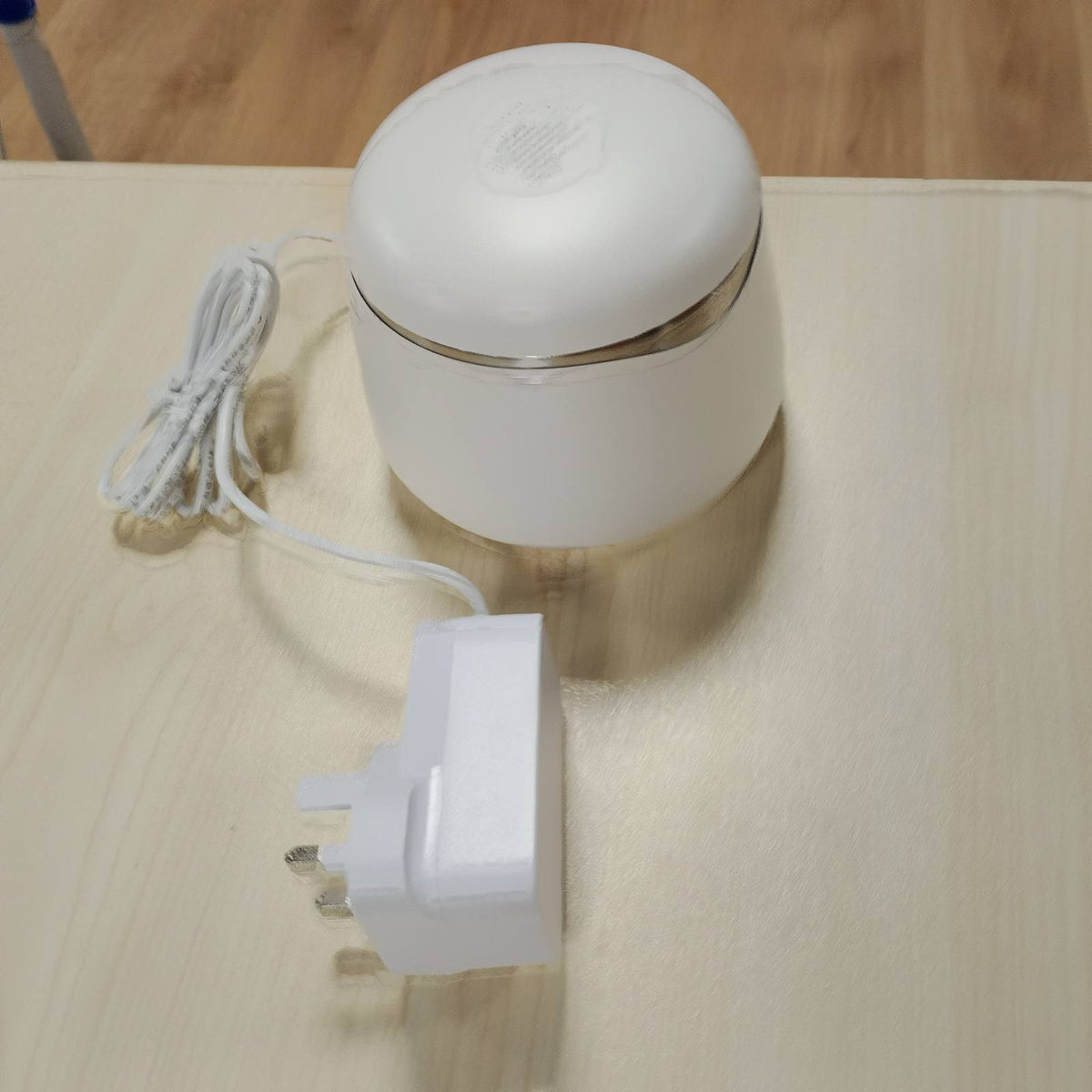 315354 - Makinë Pastruese Mbajtëse Ultrasonike 43 kHz për Proteza, Mbrojtëse Goje, Aparate Dentare, Bizhuteri