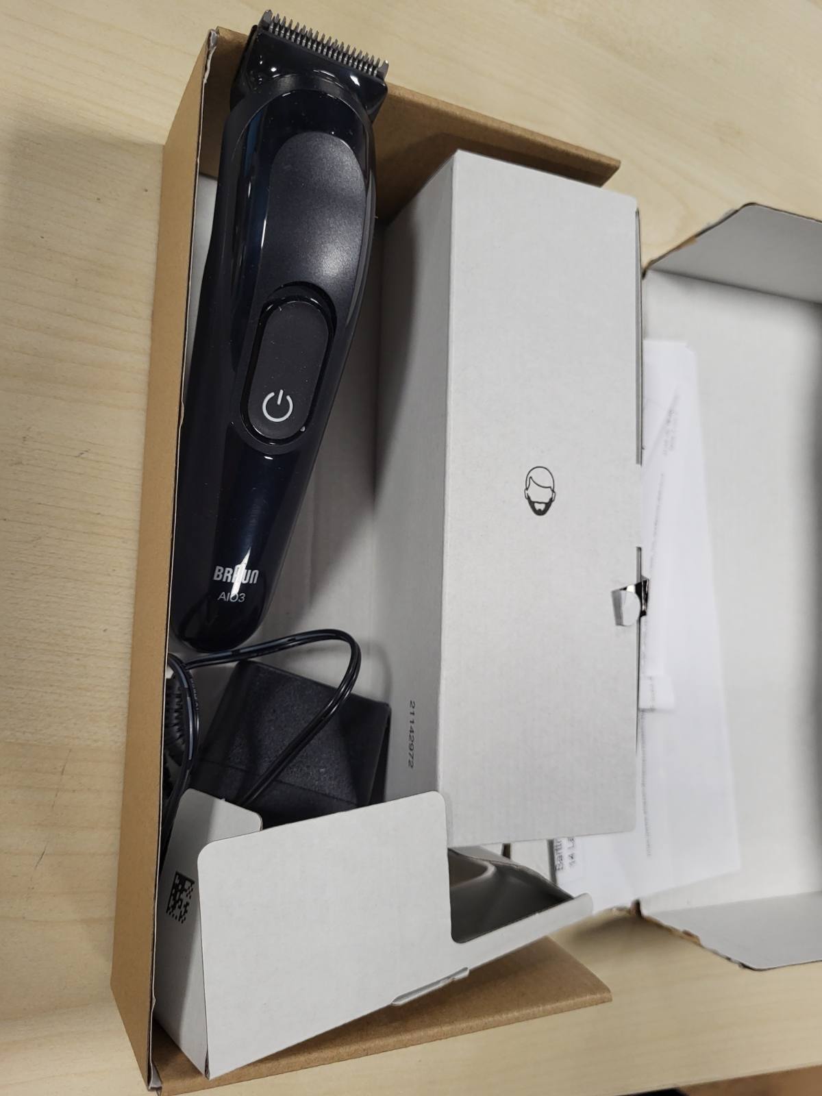 316160 - BRAUN Makinë prerëse Multigroom All-in-One Seria 3 AIO3545, e zezë, 8-në-1, 14 gjatësi, bateri 50 minuta