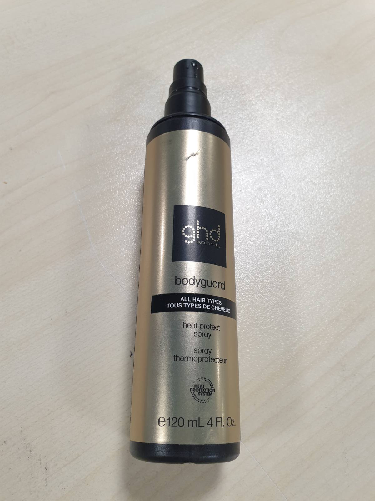 316365 - GHD bodyguard Sprej mbrojtës nga nxehtësia deri në 230°C për të gjitha llojat e flokëve