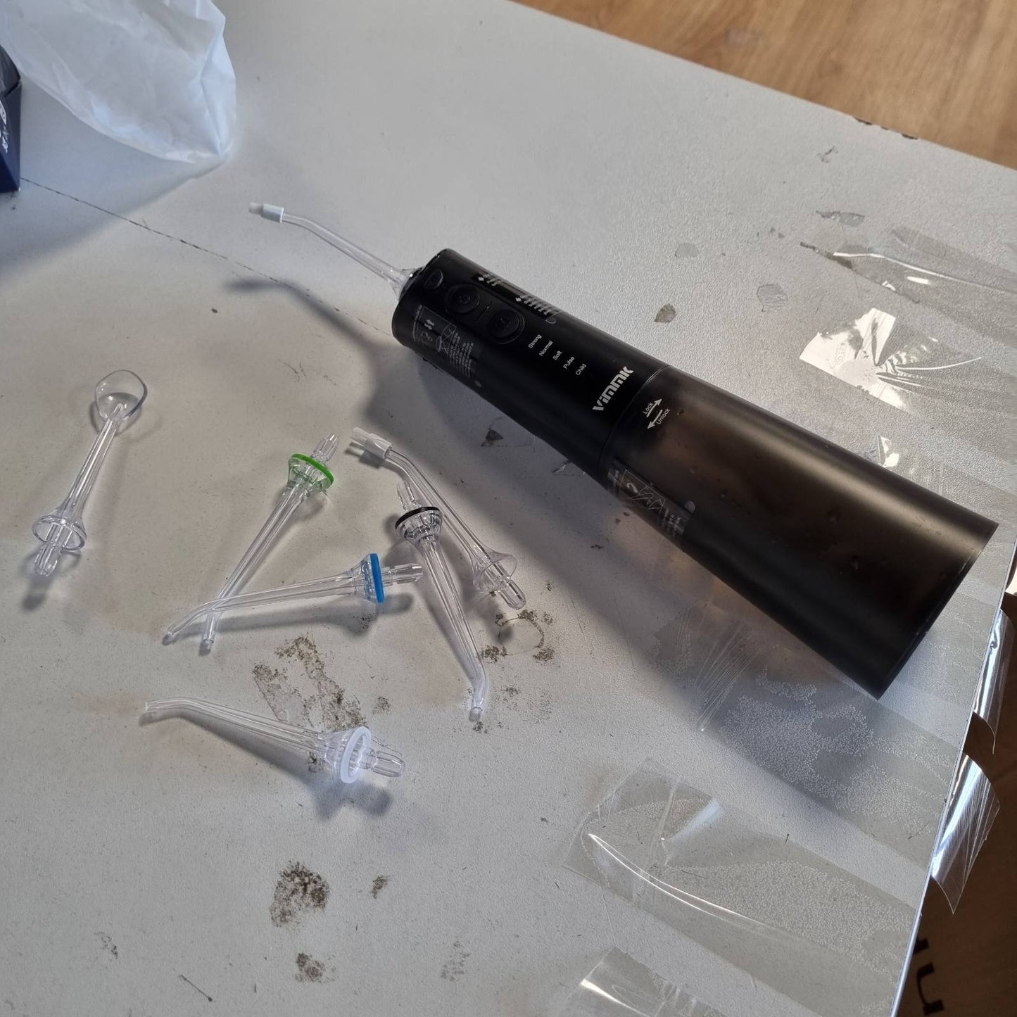316441 - VIMMK Pastrues dhëmbësh me ujë dhe ujitës oral, 5 mënyra presioni uji, 8 maja të zëvendësueshme, i rikarikueshëm, rezistent ndaj ujit IPX7, rezervuar 300ML, ngjyrë e zezë