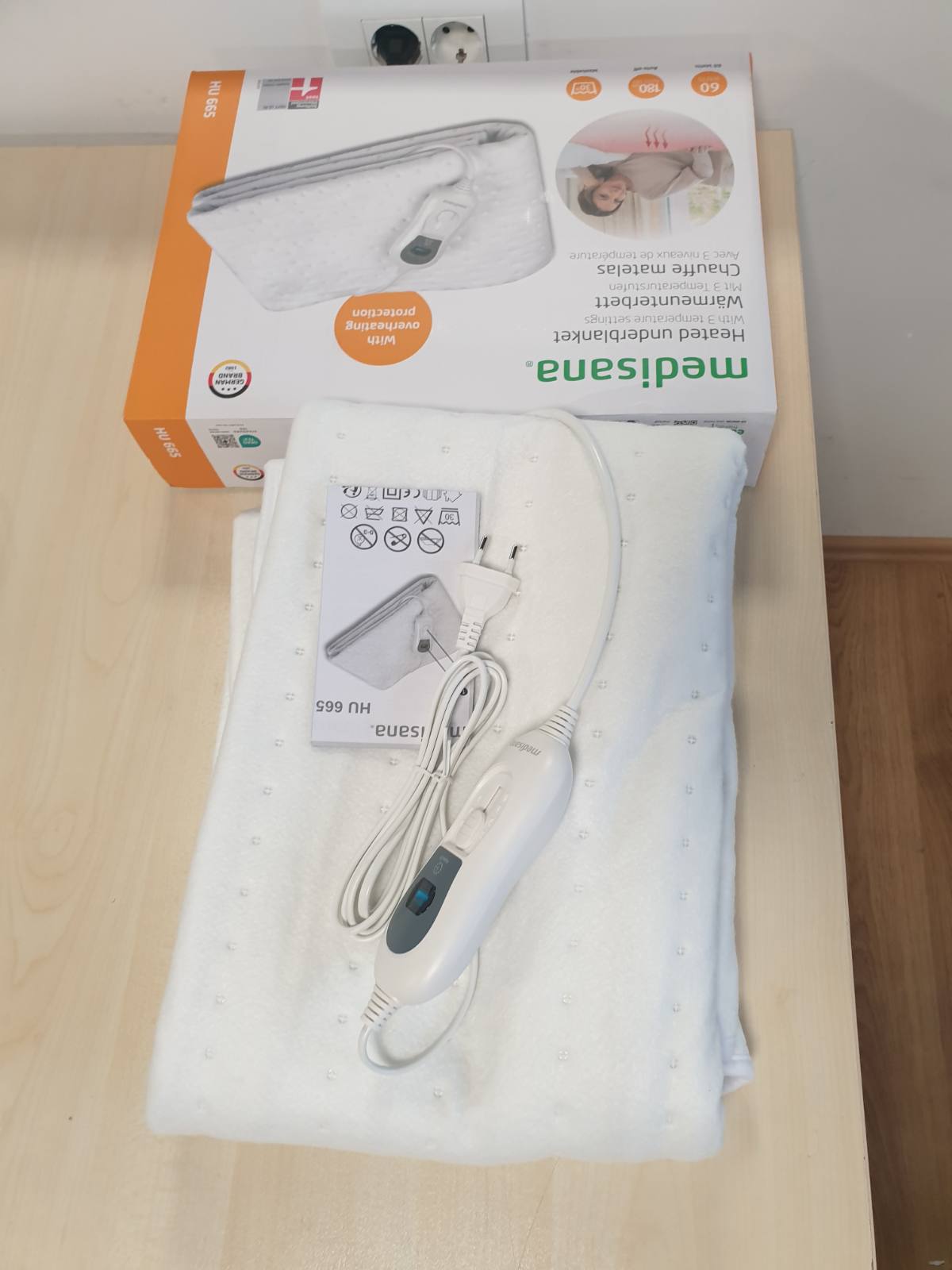 316798 - MEDISANA HU 665 Batanije me ngrohje 150 x 80 cm, me fikje automatike dhe mbrojtje nga mbinxehja, 3 cilësime temperature, e larëshme