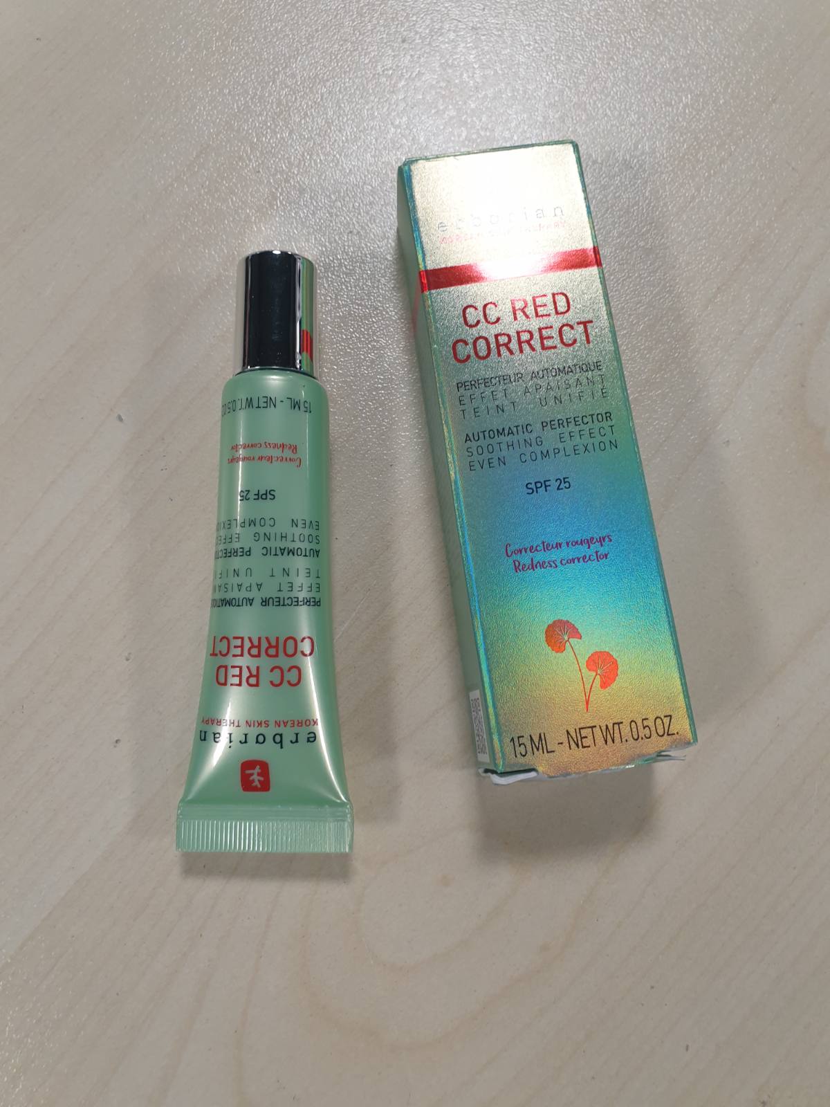 316843 - ERBORIAN CC Red Correct, krem kundër skuqjes me Centella Asiatica, SPF 25, 15 ml