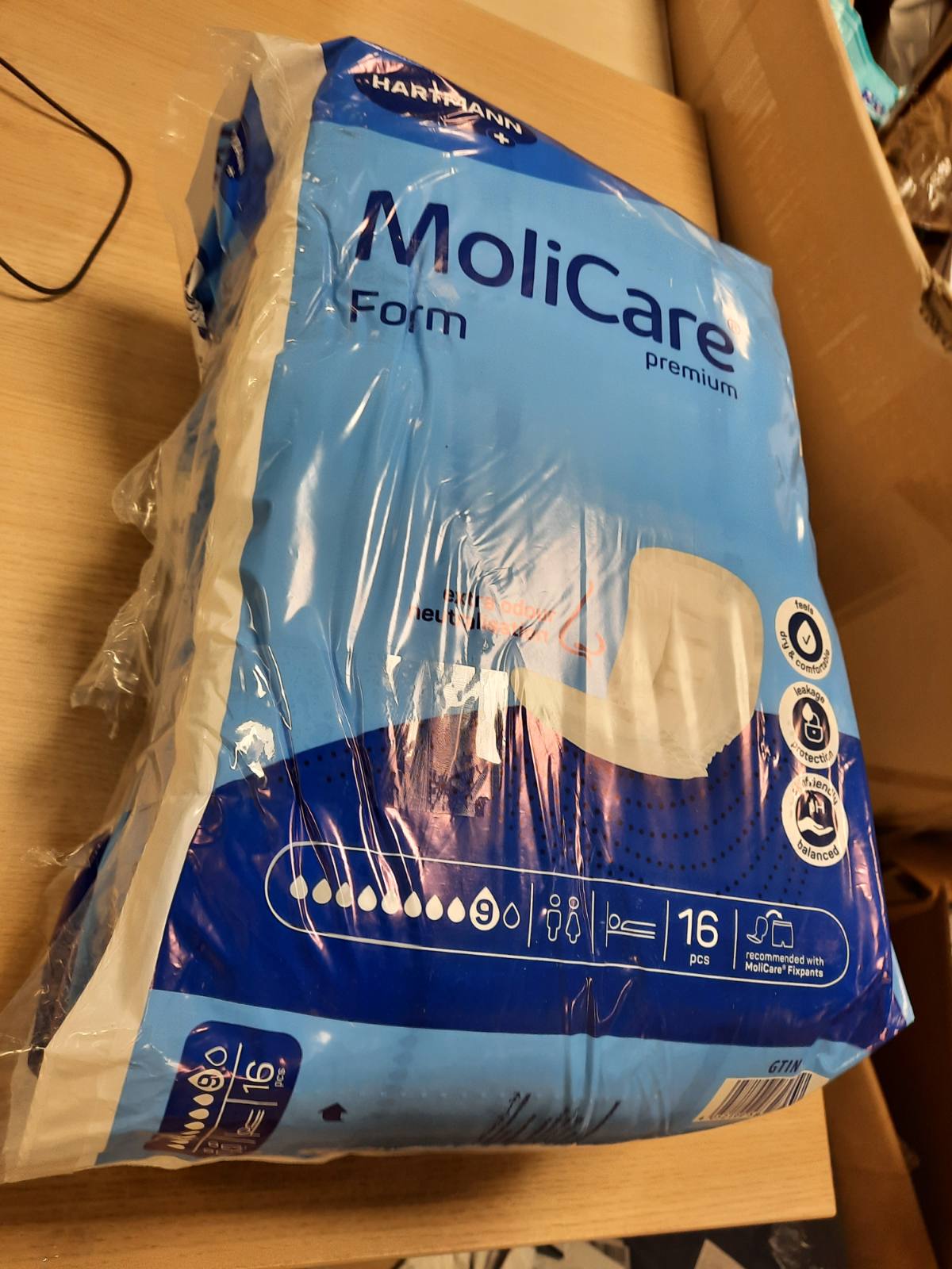 317331 - MOLICARE Premium Form 9 pika, për inkontinencë të rëndë, 16 copë, mbrojtje shtesë nga rrjedhjet