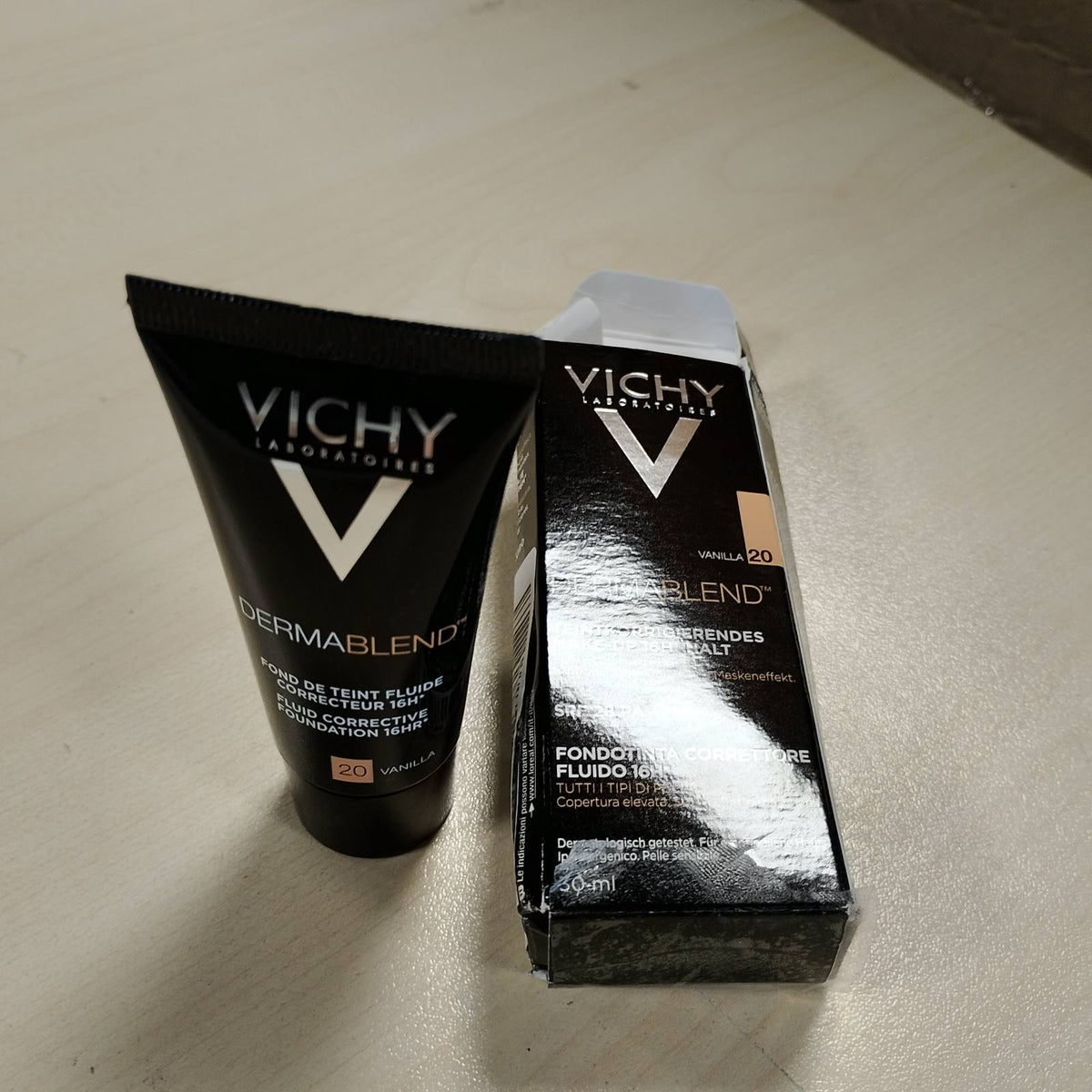 317504 - VICHY Dermablend Fondatinë Korrektuese me Lëng, 16 orë qëndrueshmëri, Mbulim i lartë, SPF 35, Nuanca: Vanilje 20, 30 ml