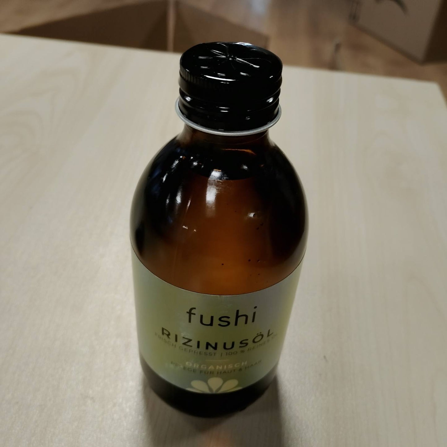 317802 - FUSHI Vaj ricini organik 250 ml, 100% i pastër, i shtrydhur në të ftohtë, për lëkurë të thatë dhe rritje të flokëve, pa heksan, i gradës natyrale ushqimore