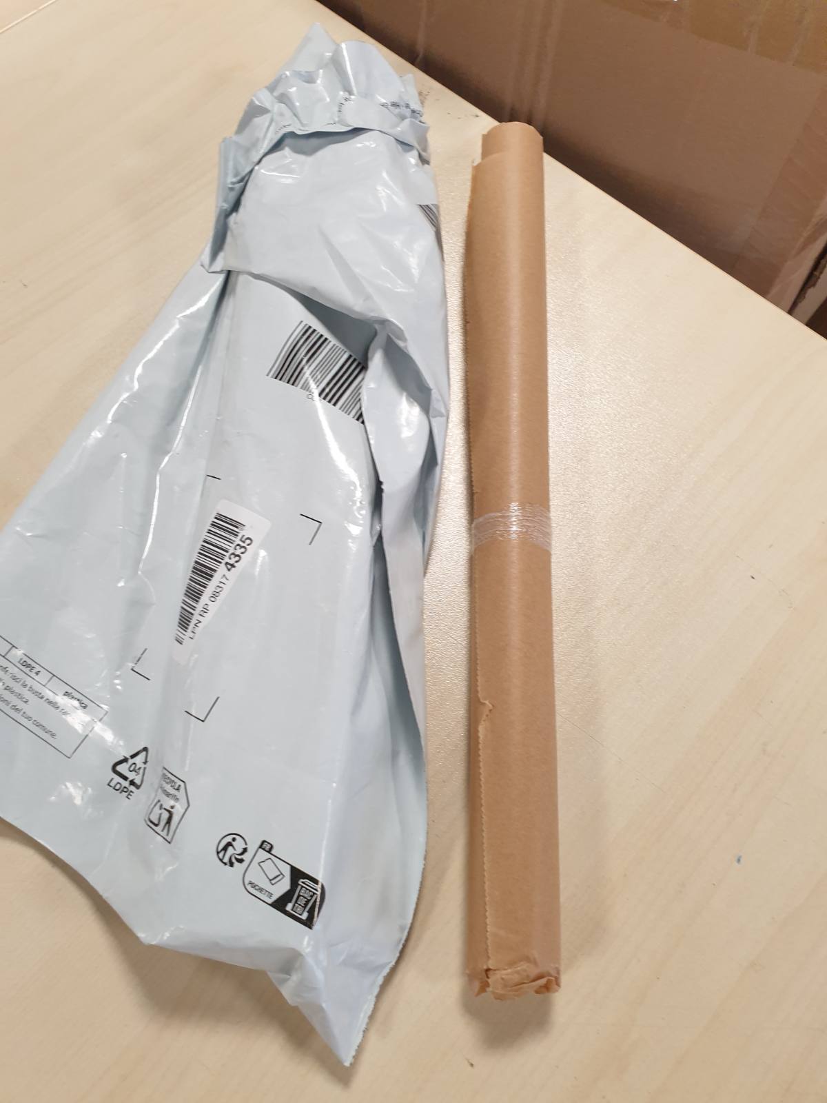 319253 - AMAZON Letër Pjekjeje, 30 Fletë, 42 x 38 cm