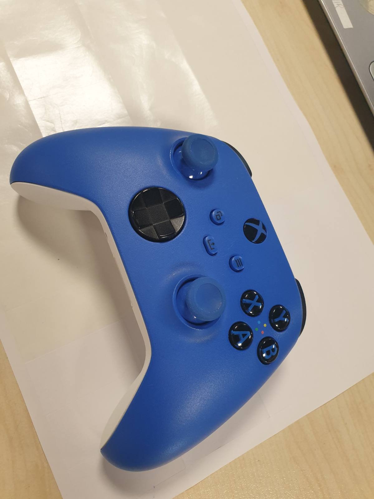 319628 - Xbox Live pa File - Shock Blue One, Series X, Series S, Windows 10 dhe 11, Android dhe iOS