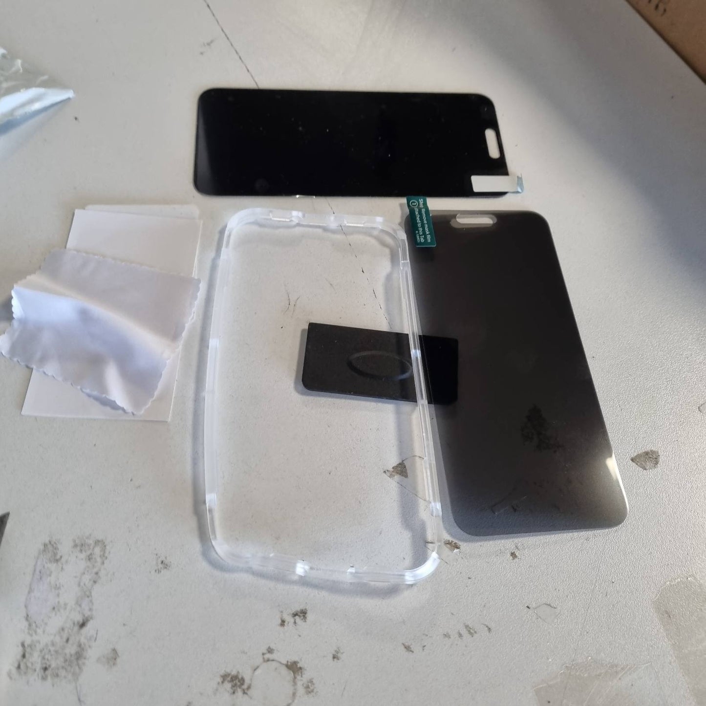 320169 - MBROJTËS EKRANI PËR PRIVATSI PËR QELQI TË TEMPERUAR PA KABLLLO UNBREAK, I PAJTUESHËM ME IPHONE 15 PRO MAX (6.7 INÇ) - ANTI-SPJUNAZH, REZISTENT NDAJ GËRVISHTJEVE, ANTI-GJURMË GISHTASH DHE PA FLLUSKA - PAKO ME 2 COPË