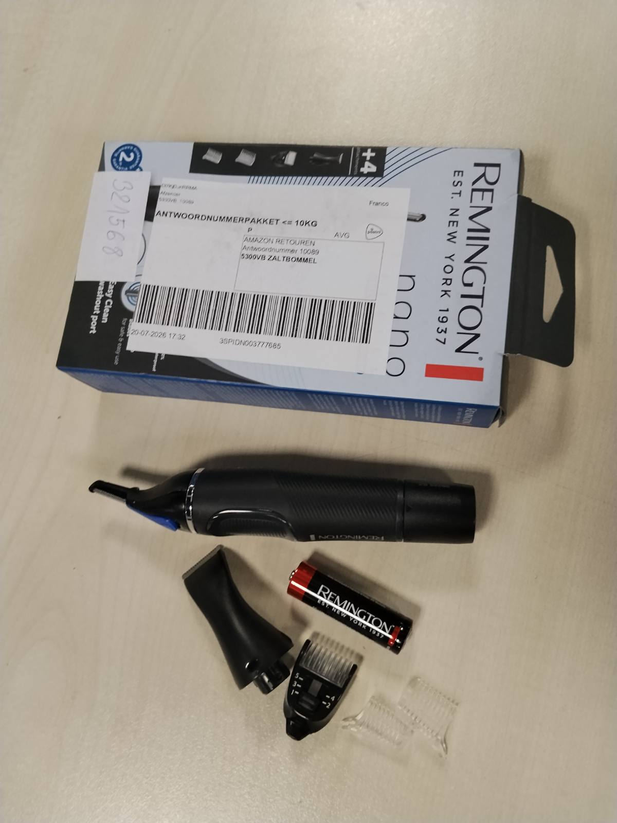 321568 - REMINGTON Makinë prerëse për hundë dhe veshë, NanoSeries NE3850, shtresë argjendi antibakteriale, dy anë, tehe të rrumbullakosura