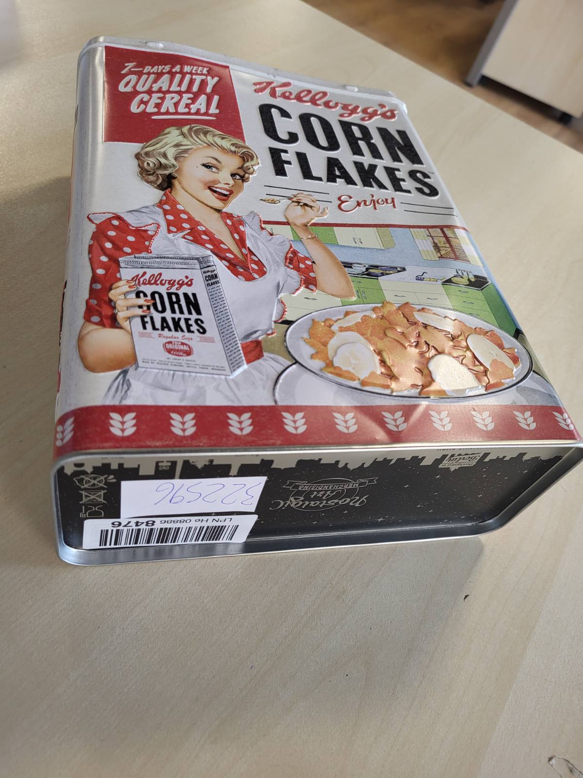 322596 - NOSTALGIC-ART Enë Ruajtjeje Kellogg's Retro XL 4L - Drithëra Cilësore për Thekon Misri
