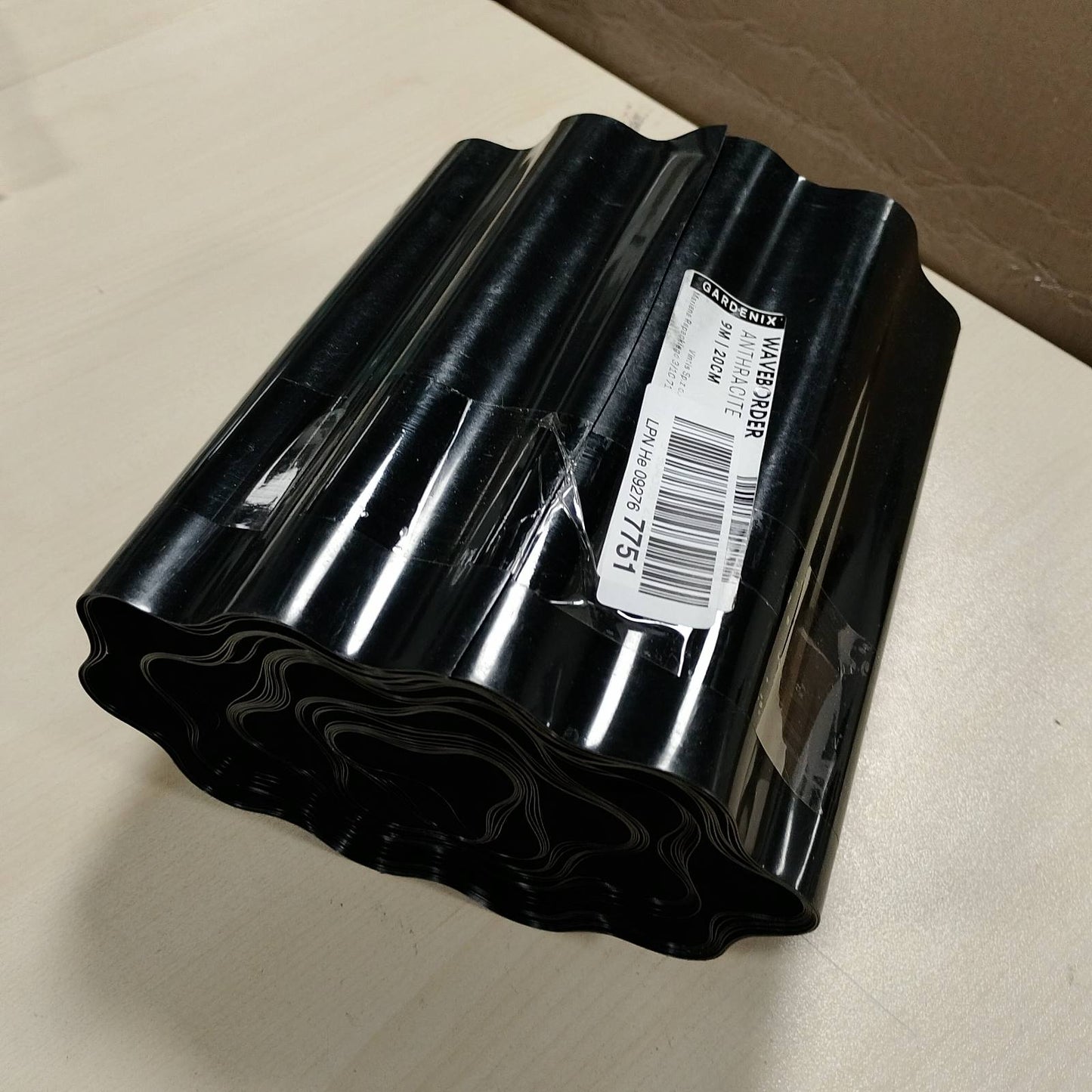322630 - GARDENIX Bordurë Plastike 9m, Lartësi 20cm, Antraciti, Fleksibël, Rezistent ndaj Motit