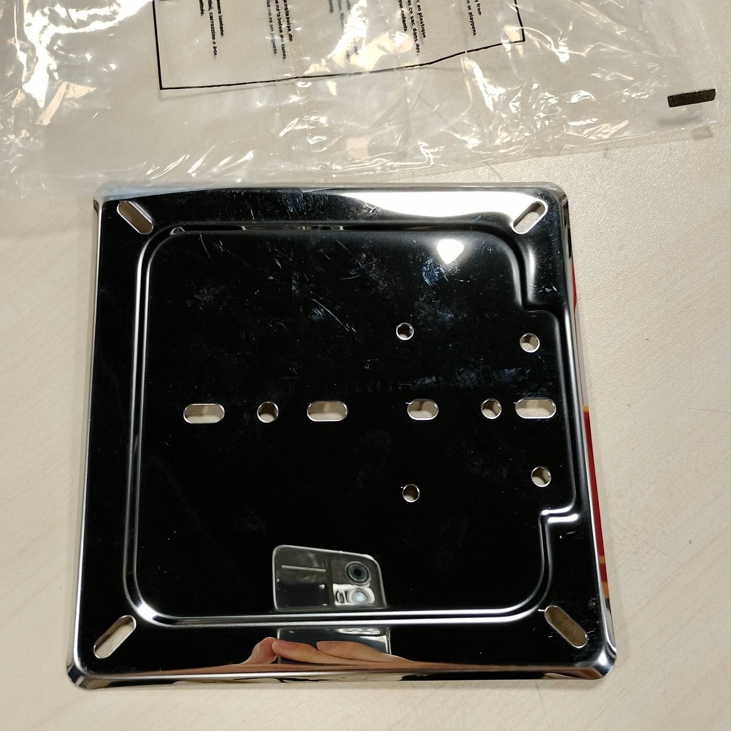 322688 - Mbajtëse targe Lampa 90147 prej çeliku inox - Krom