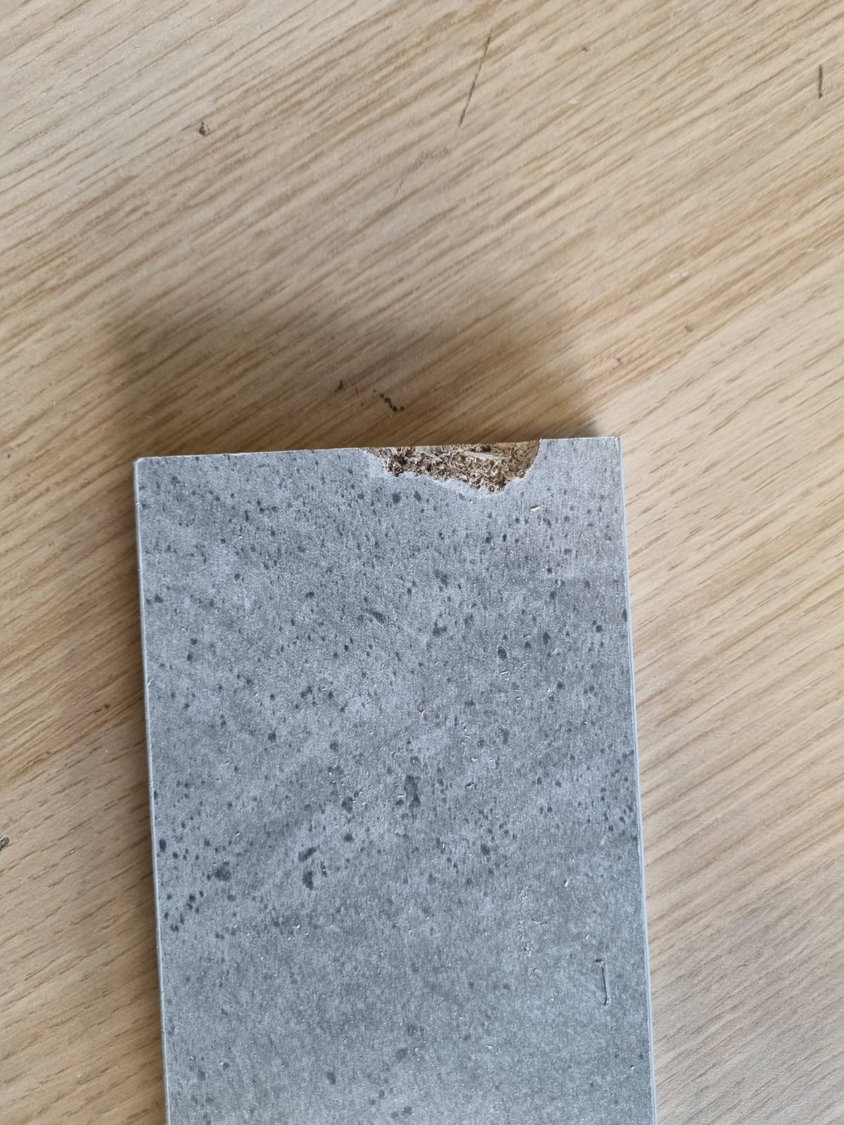 334541 - vidaXL Dollap i lartë, 36 × 35,5 × 103,5 cm, dru i përpunuar, gri betoni