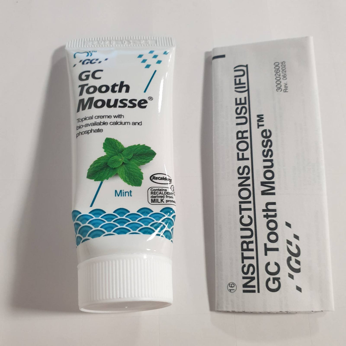 336381 - Shkumë dhëmbësh me mente