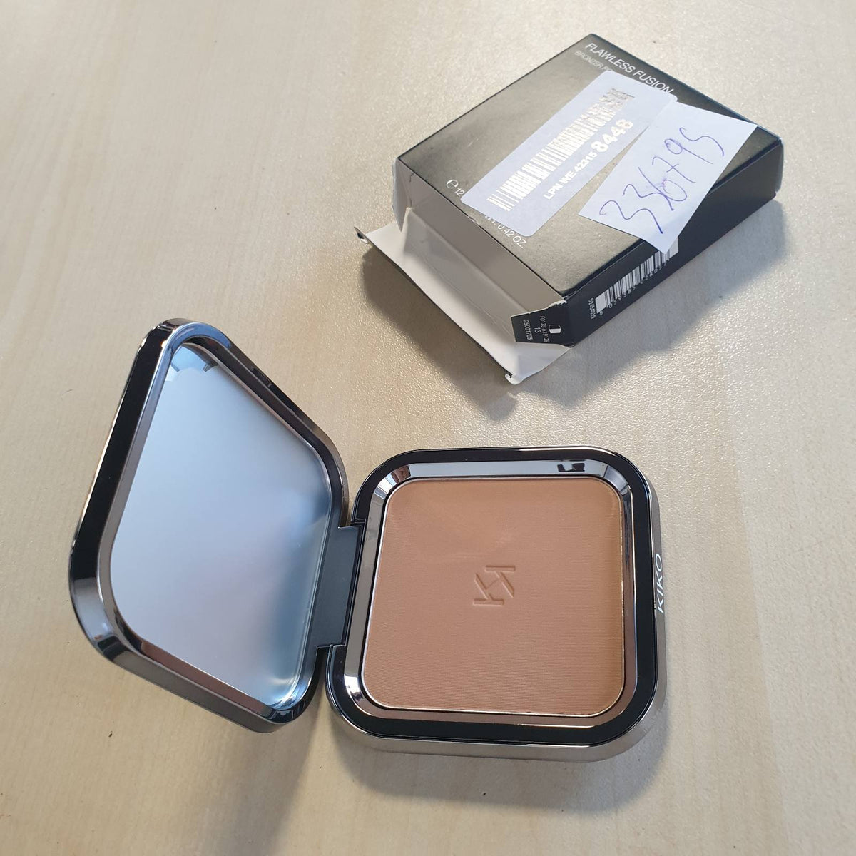 336795 - KIKO MILANO Pudër Bronzuese Flawless Fusion 05 | Pudër Bronzuese me një Rezultat të Njëtrajtshëm