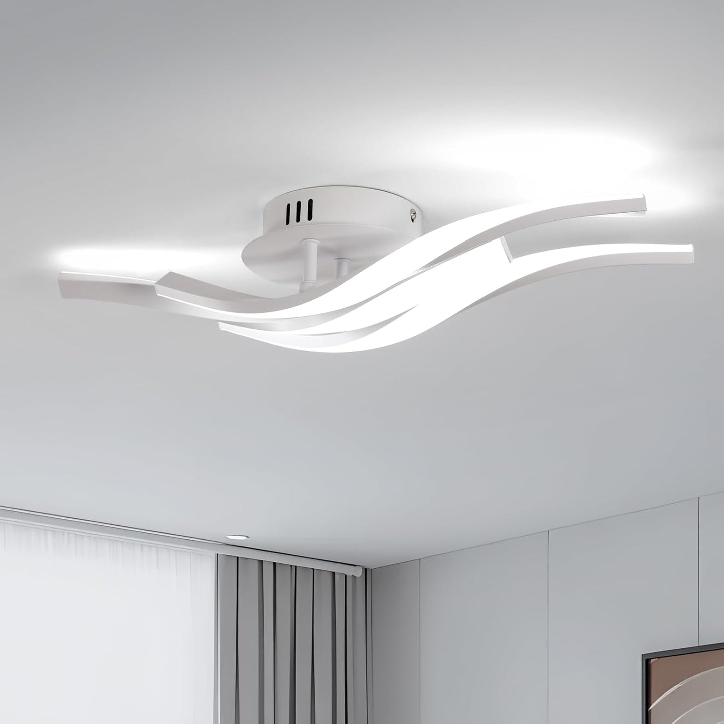 222319 - Dritë tavani LED e këndshme 24W (≈2,700 lm), dizajn modern me valë alumini 52cm, e bardhë e ftohtë 6500K për dhomën e ndenjes, kuzhinën, korridorin dhe dhomën e gjumit