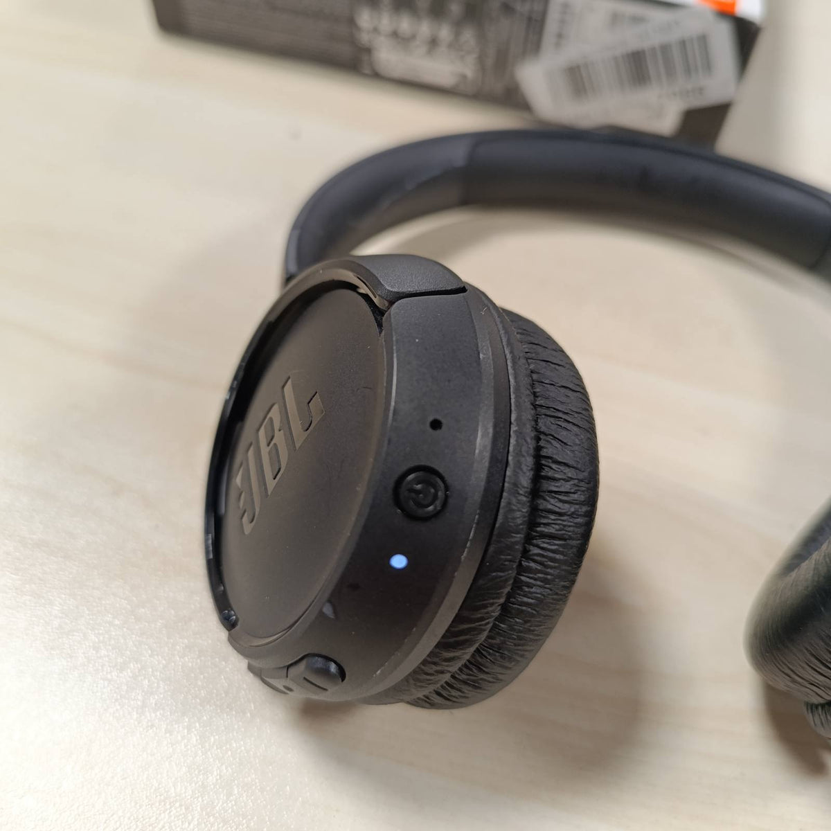 268119 - JBL TUNE 510 BT – Kufje Bluetooth On-Ear – Të zeza – Kufje të paloshme – Jetëgjatësi e baterisë deri në 40 orë