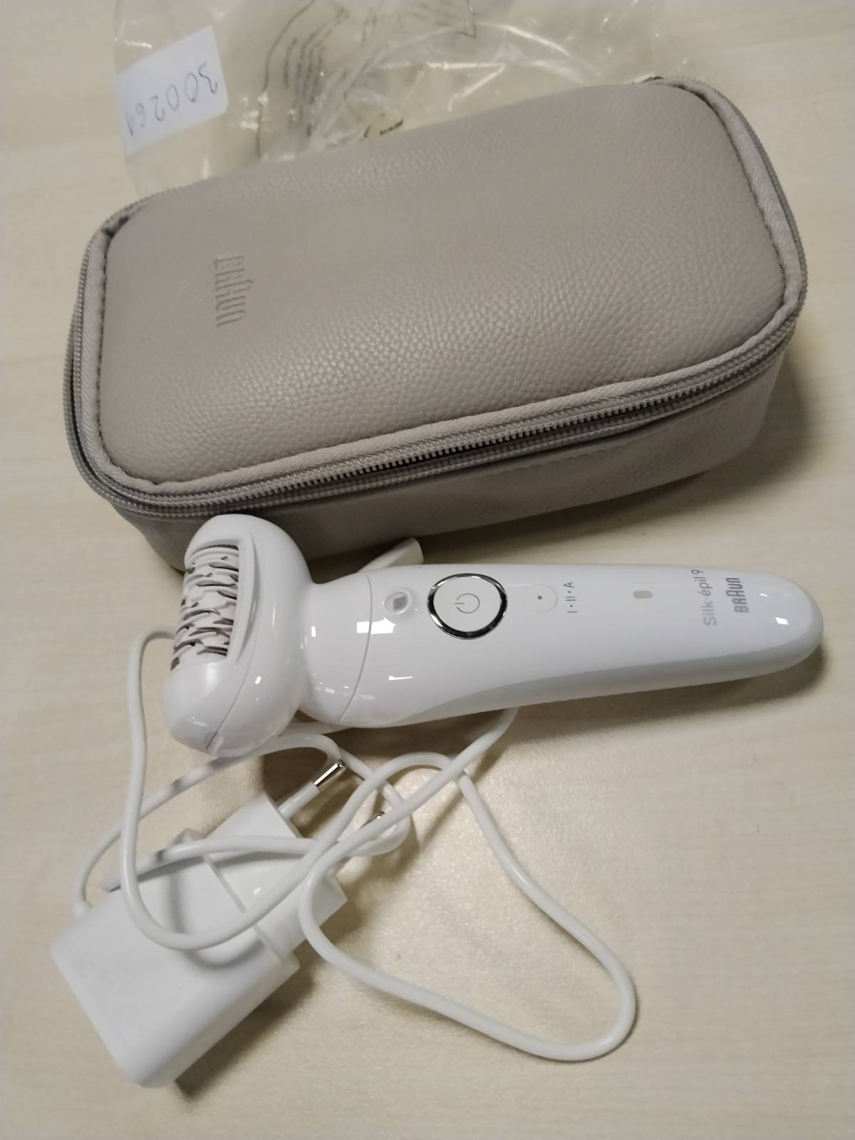 300261 - BRAUN Silk-épil 9, Epilator me Kokë Rrotulluese për Heqje të Lehtë të Qimeve, I papërshkueshëm nga uji, 9-011, I bardhë/Argjendtë