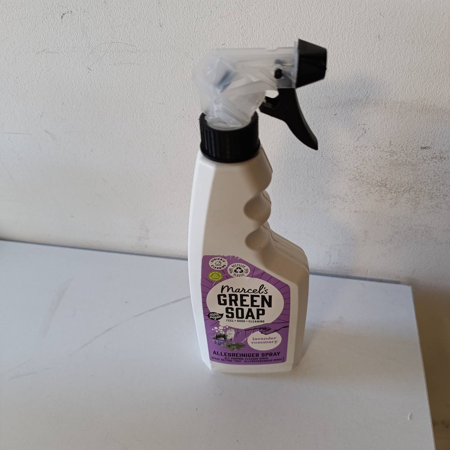 275971 - MARCELIT Sapuni i Gjelbër, Sprej Pastrues Gjithëpërdorimësh Livando & Rozmarinë, 500 ml, formulë pa mikroplastikë, vegan, shishe plastike 100% e ricikluar, e rimbushshme