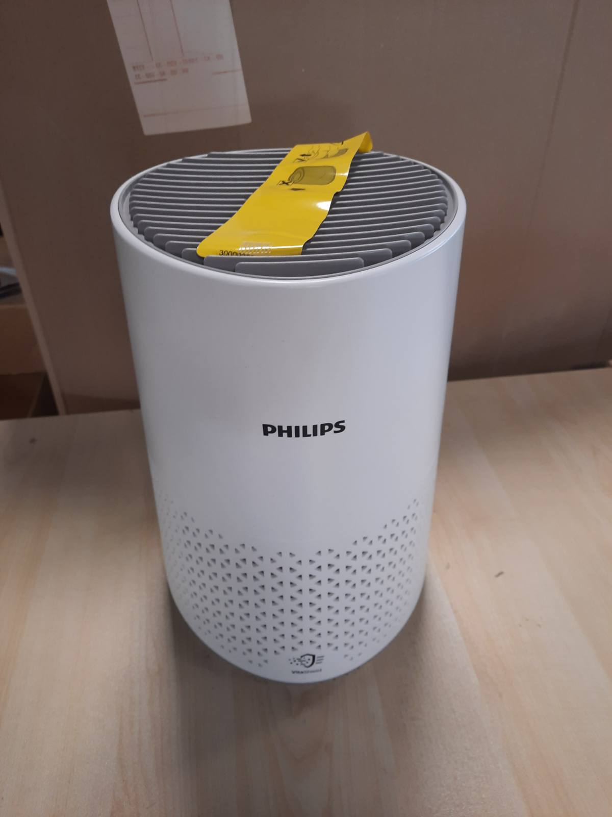162110 - PHILIPS Pastrues Ajri Seria 600 - Ultra i Qetë, Efikasitet Energjetik, Filtri HEPA që Largon 99.97% të Alergjenëve, Për Dhoma Deri në 44m², Kontroll me Aplikacion, Ngjyra e Bardhë (Modeli AC0650/10)