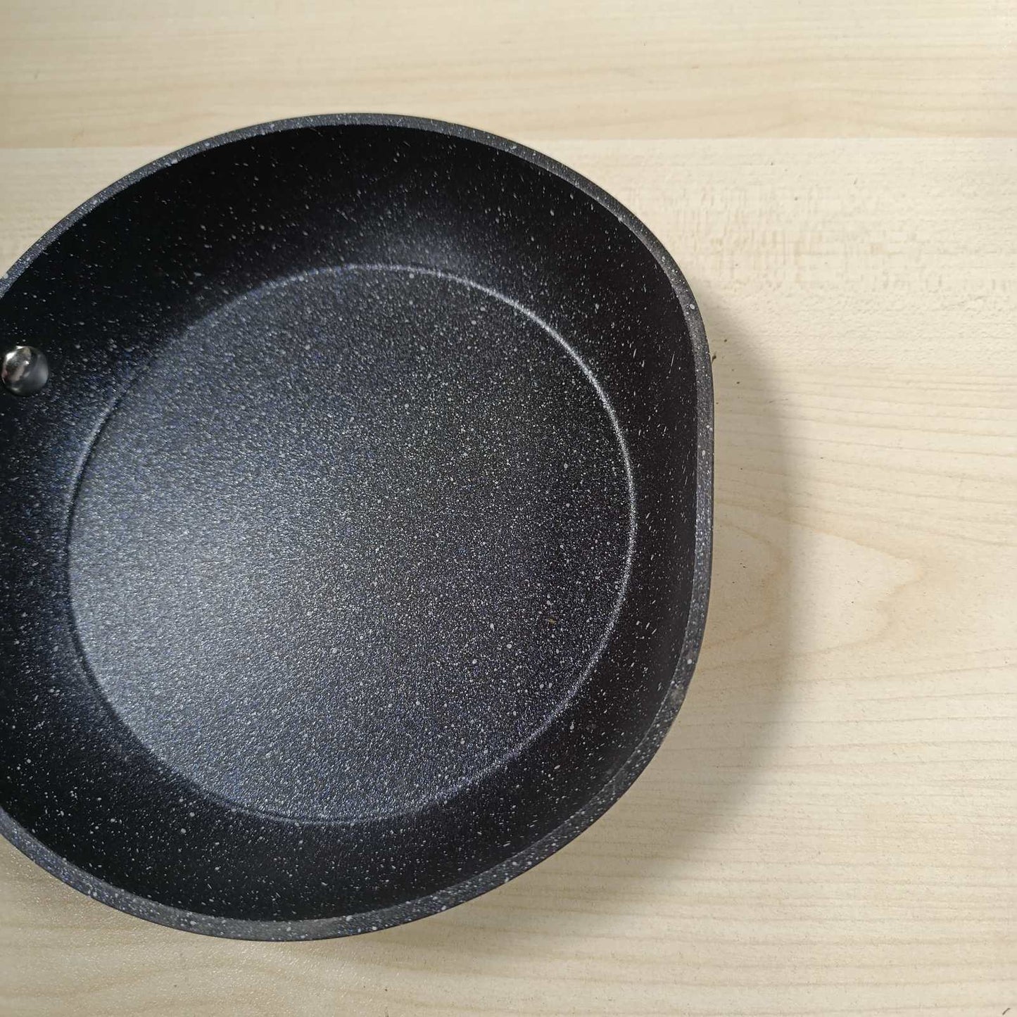187154 - GRANITESTONE PRO - Set i Anodizuar i Fortë me Tiganë 8,10 & 12, Enë Gatimi, pa PFOA 100%, të Sigurta për Furrë, Lavastovilje dhe Enë Metalike, me Doreza Inox, të Zeza, Tiganë Ultra Jo-ngjitës, 3 copë