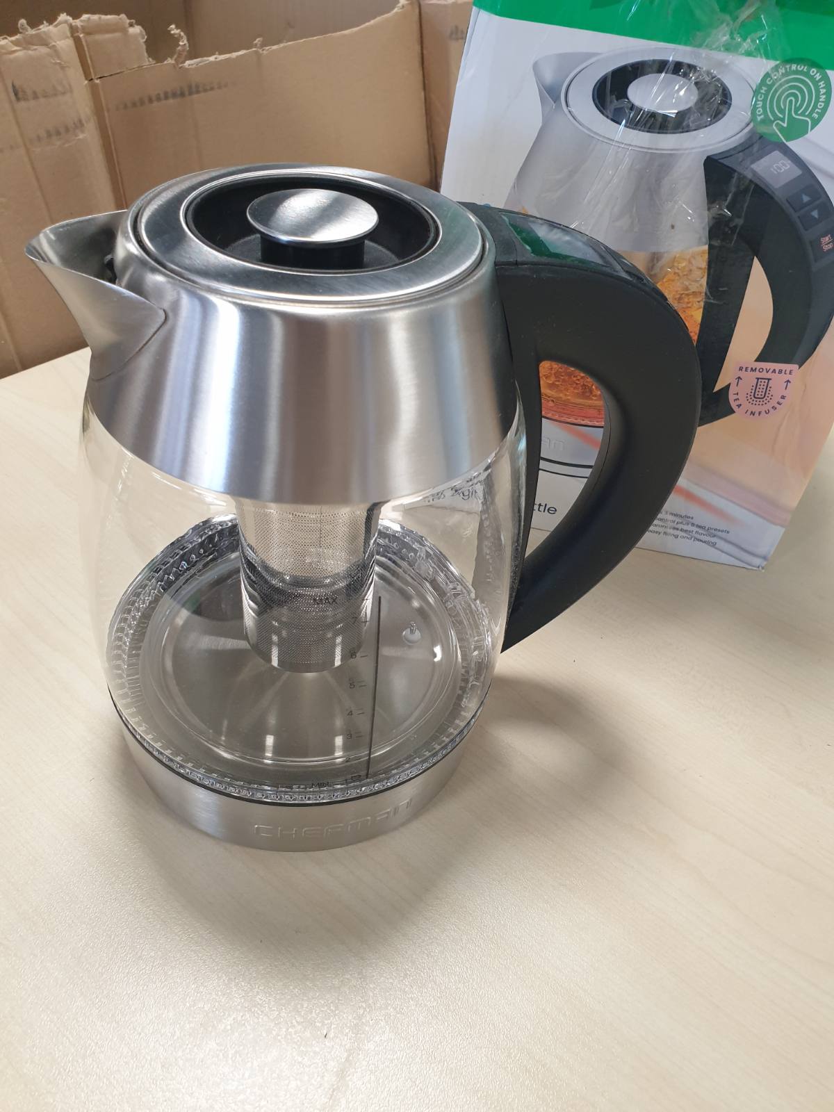 162381 - ÇAJNIKU ELEKTRIK CHEFMAN me Kontroll Dixhital të Temperaturës, 7 Cilësime të Paracaktuara, Kapacitet 1.8L, Infuzues Çaji, Fikje Automatike, Mbrojtje nga Zierja e Thatë, Pa BPA, 2200W