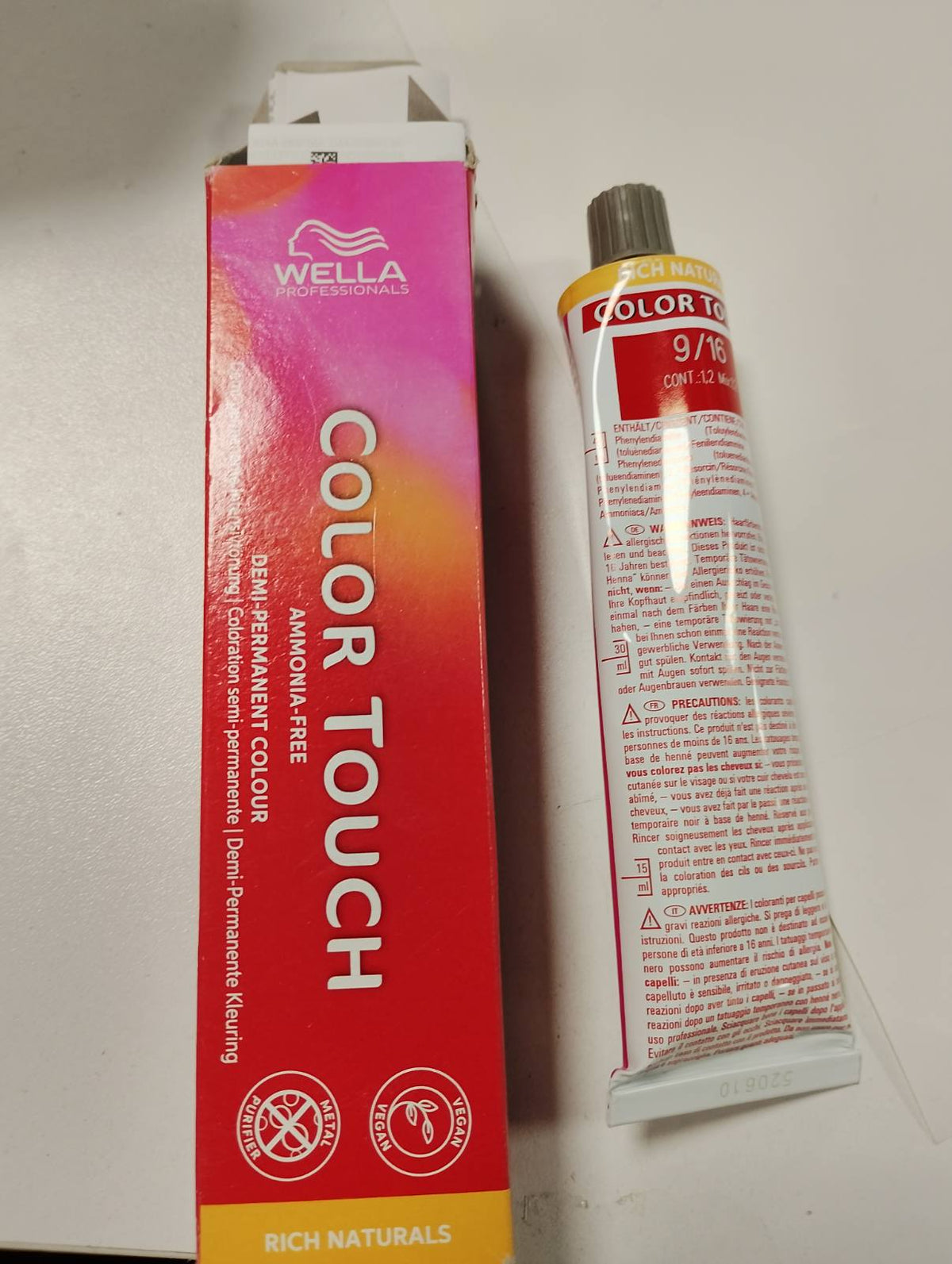 301211 - WELLA PROFESSIONALS Color Touch Rich Naturals | Ngjyrë intensive vegane për flokë pa amoniak | Metal Purifier | 60 ml | 9/16 Bjonde e Çelët Vjollcë Hiri