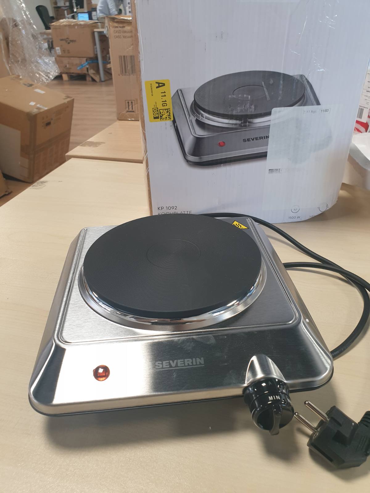 293108 - SEVERIN Pllakë ngrohëse për kuzhinë, zyrë ose kamping, kontroll i temperaturës, sobë kampingu, unazë ngrohëse 18 cm, çelik inox, 1500 W, KP 1092