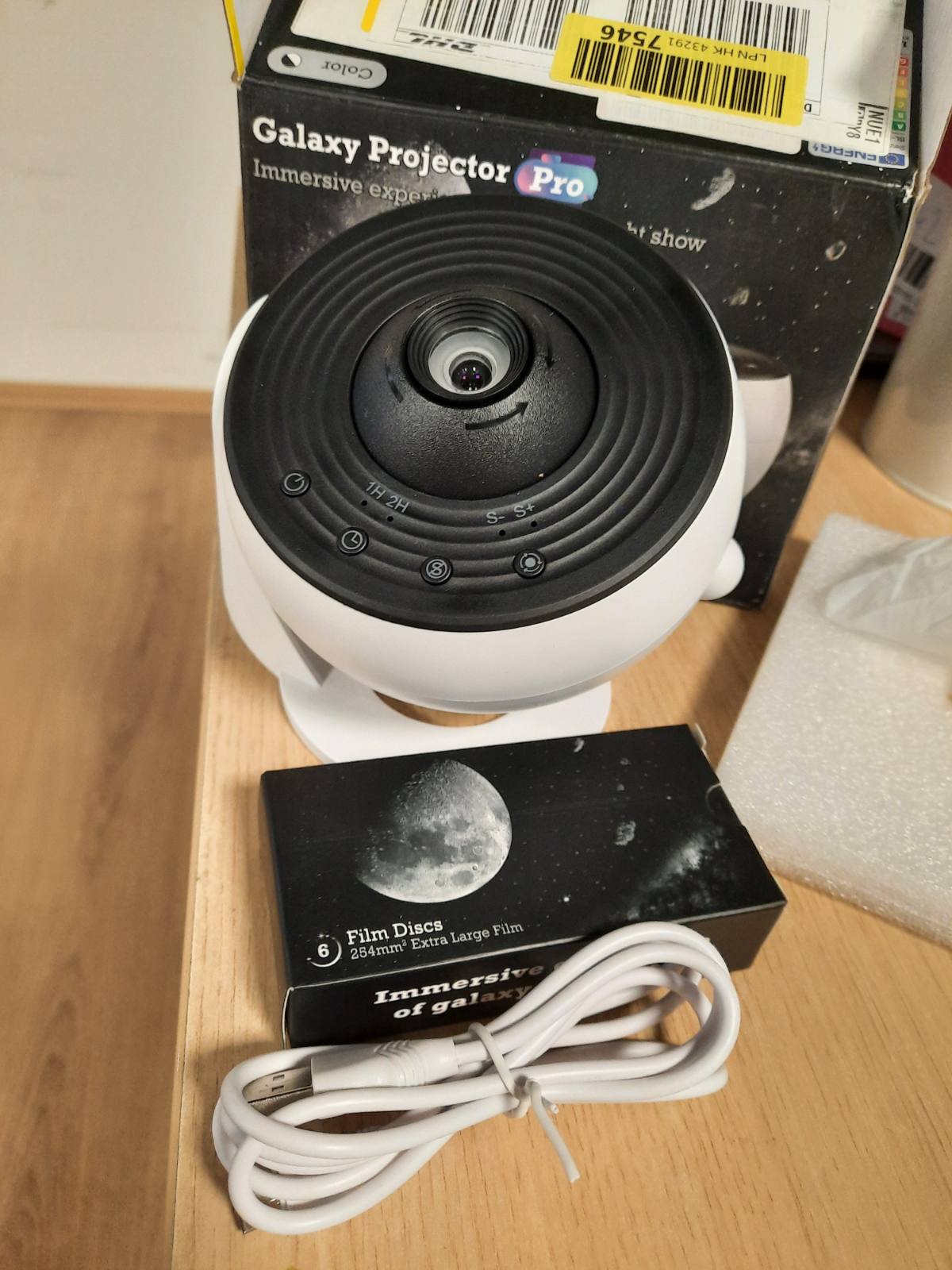 195971 - GALAXY Projektor 13-në-1 Planetariumi Shtëpiak, Funktioni i Mjegullnjes dhe Rrotullimit 360°, Dritë Natesh për Dhomë Gjumi, me 12 Yje të Sistemit Diellor dhe Hënë, i Përshtatshëm për Fëmijë dhe të Rritur