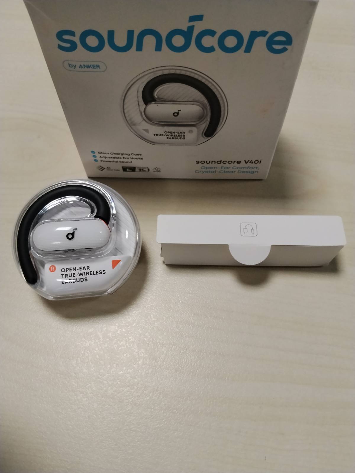 299106 - SOUNDCORE V40i nga ANKER, kufje me vesh të hapur, IP55, Bluetooth 5.4, riprodhim 21 orësh, 4 pozita të rregullueshme