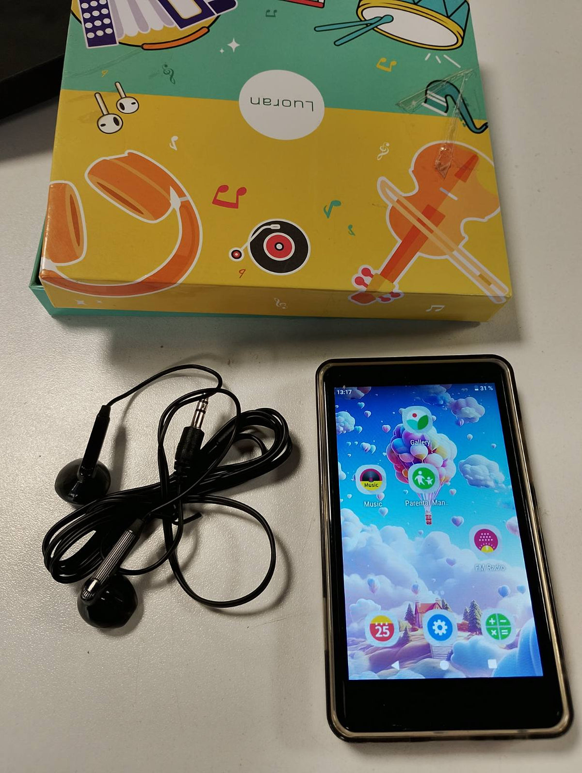 299097 - MP3 player për fëmijë, i pajtueshëm me Spotify Kids, 4.0 inç, kapacitet deri në 512 GB (i zi)